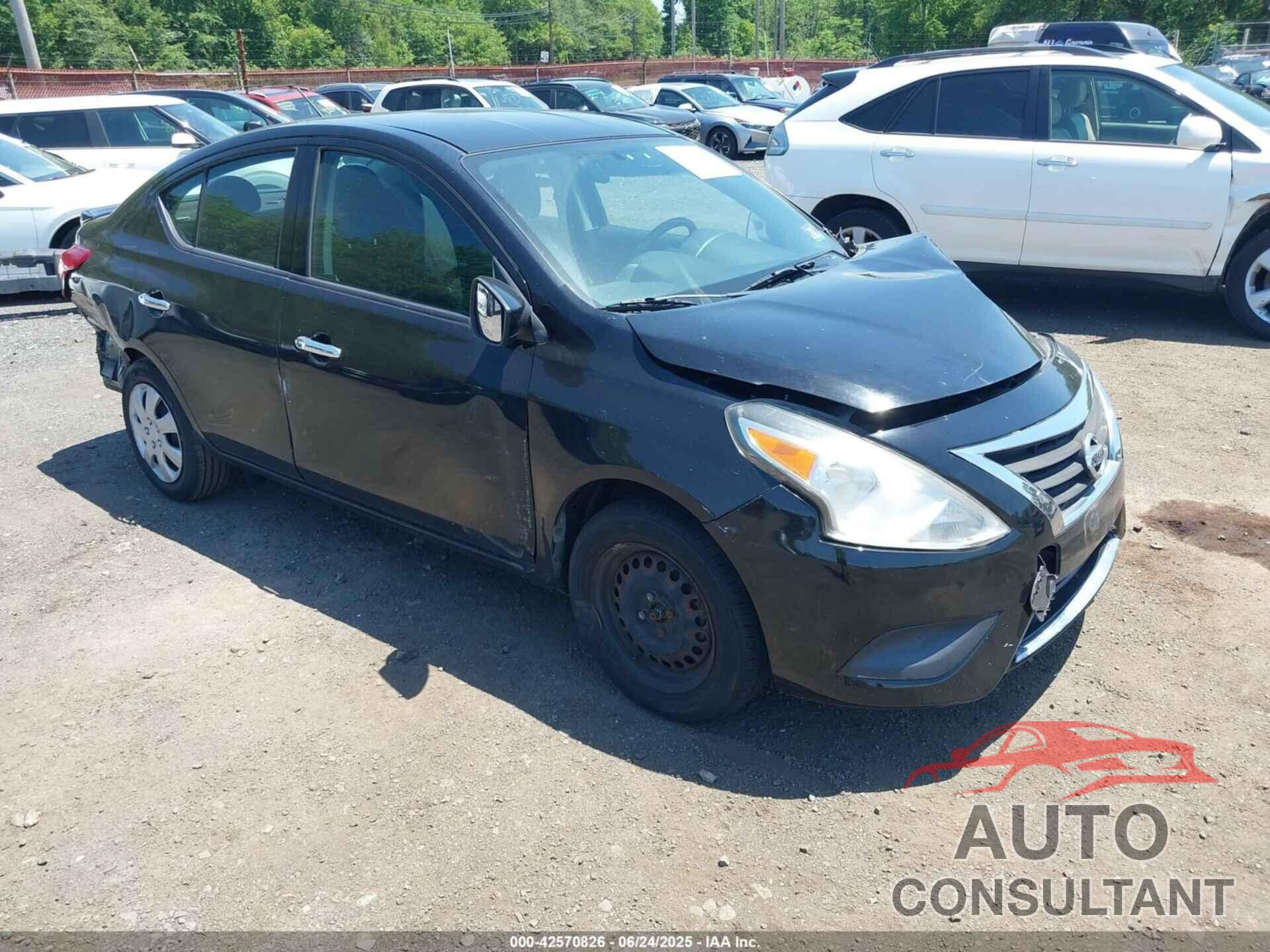 NISSAN VERSA 2019 - 3N1CN7AP6KL814150