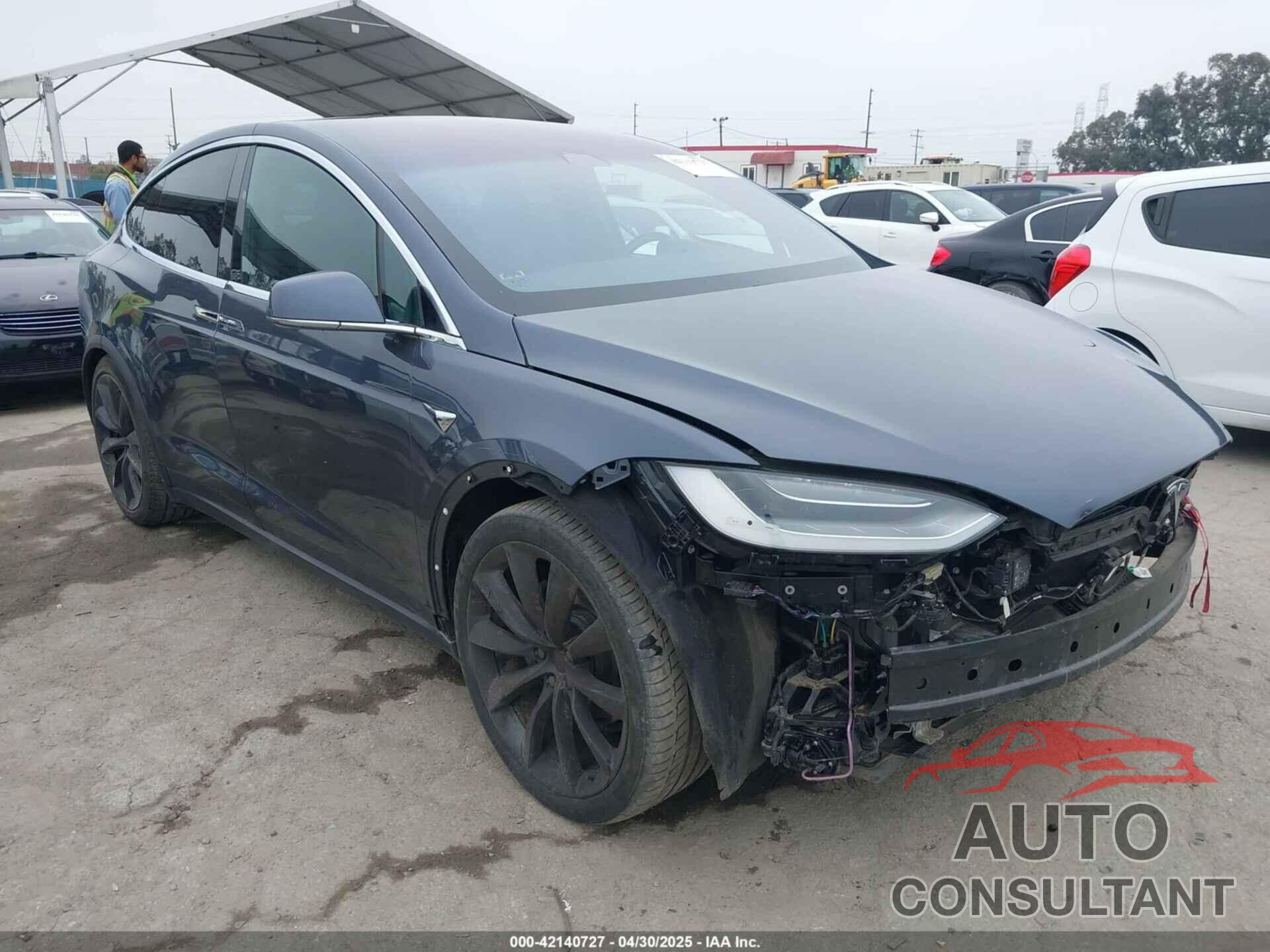 TESLA MODEL X 2020 - 5YJXCDE26LF233958