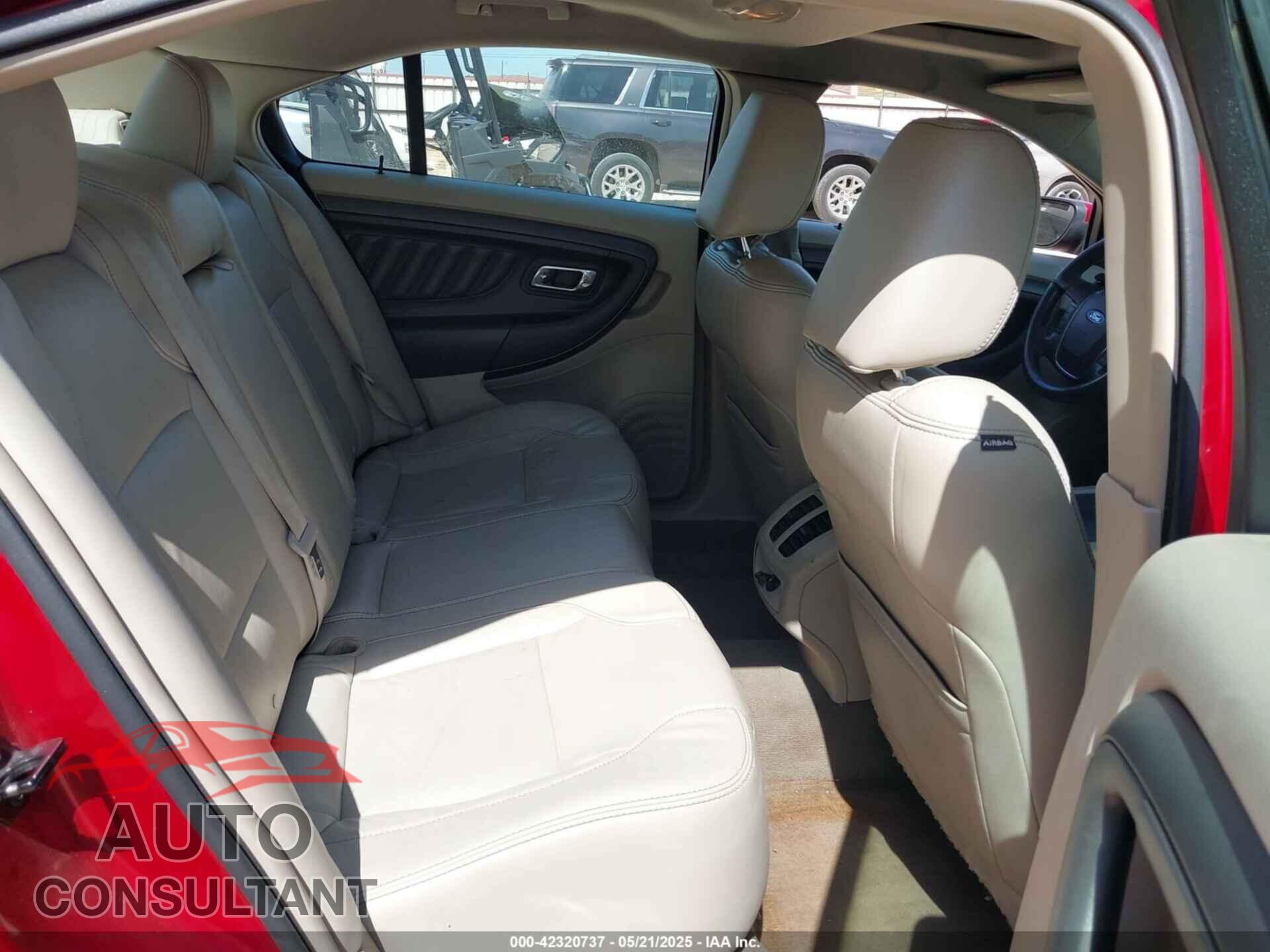 FORD TAURUS 2011 - 1FAHP2EW8BG112648