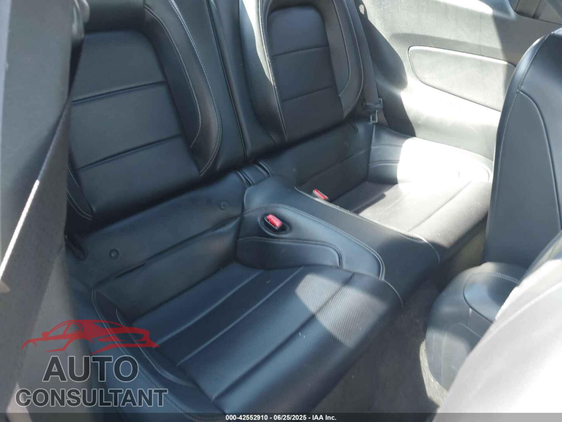 FORD MUSTANG 2015 - 1FA6P8TH9F5355840
