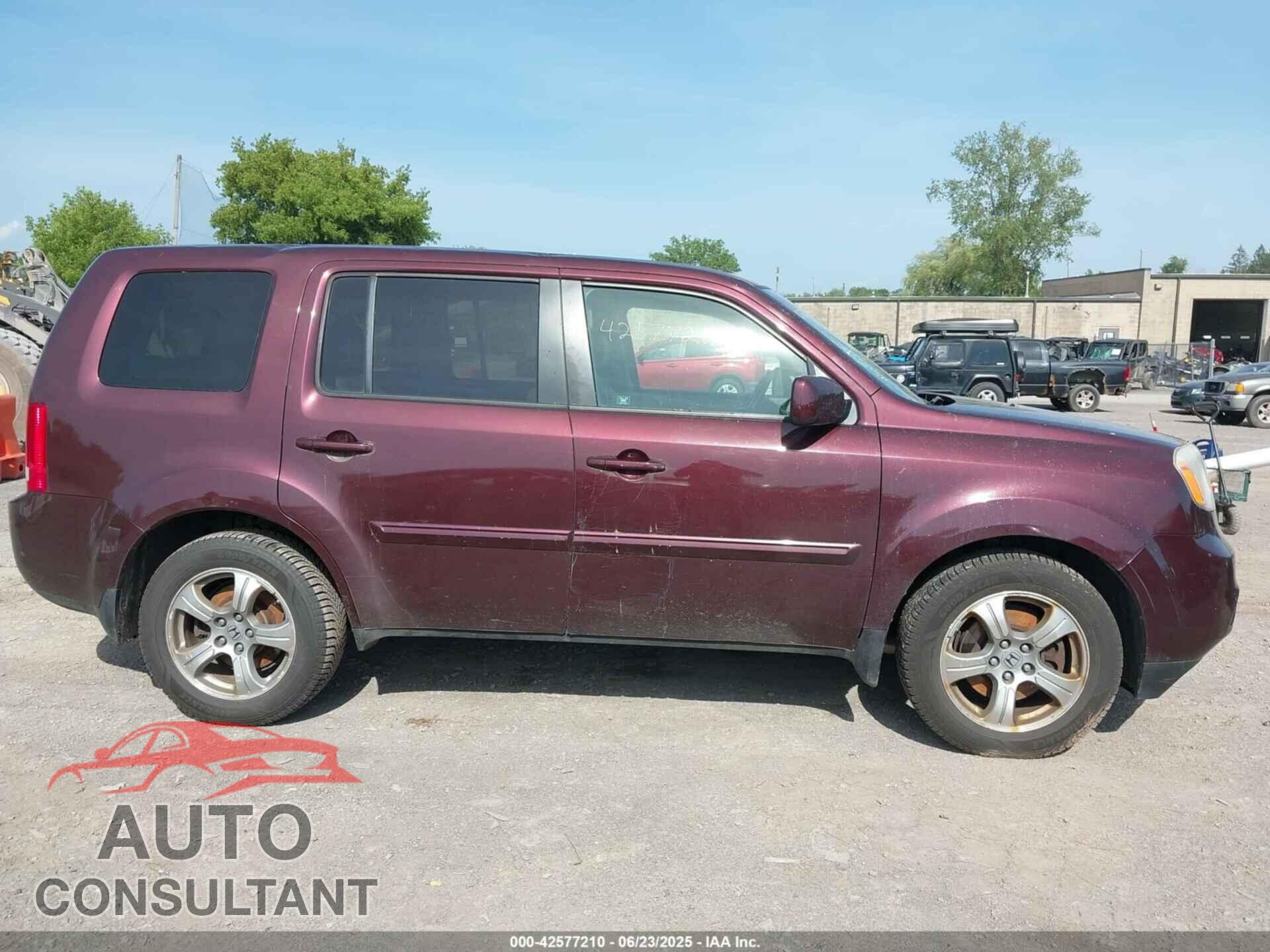 HONDA PILOT 2012 - 5FNYF4H60CB028534