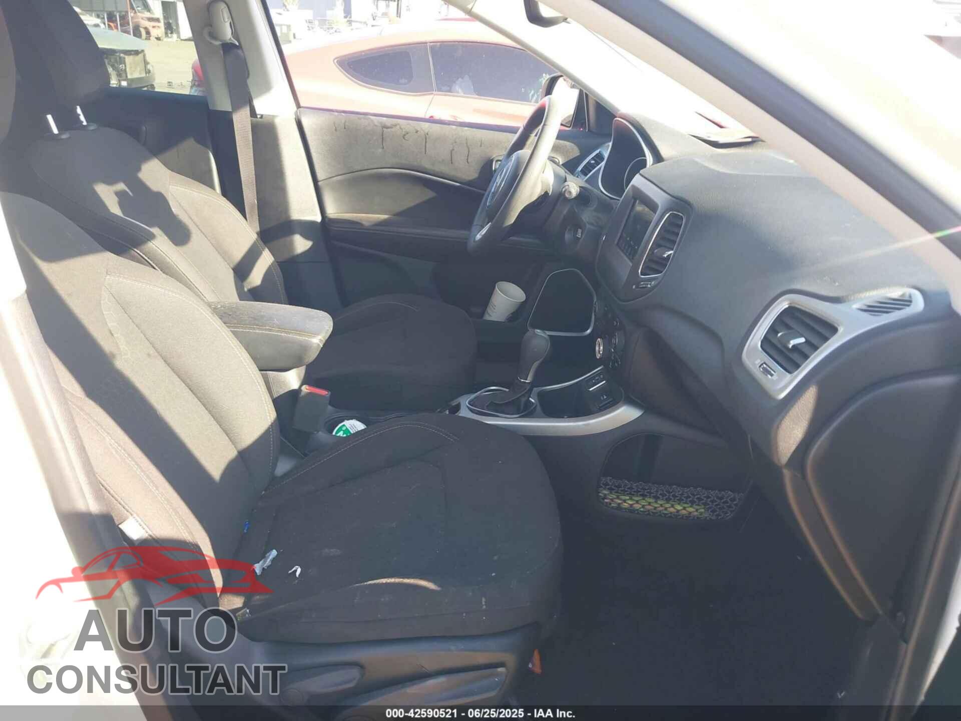 JEEP COMPASS 2020 - 3C4NJCAB9LT134159