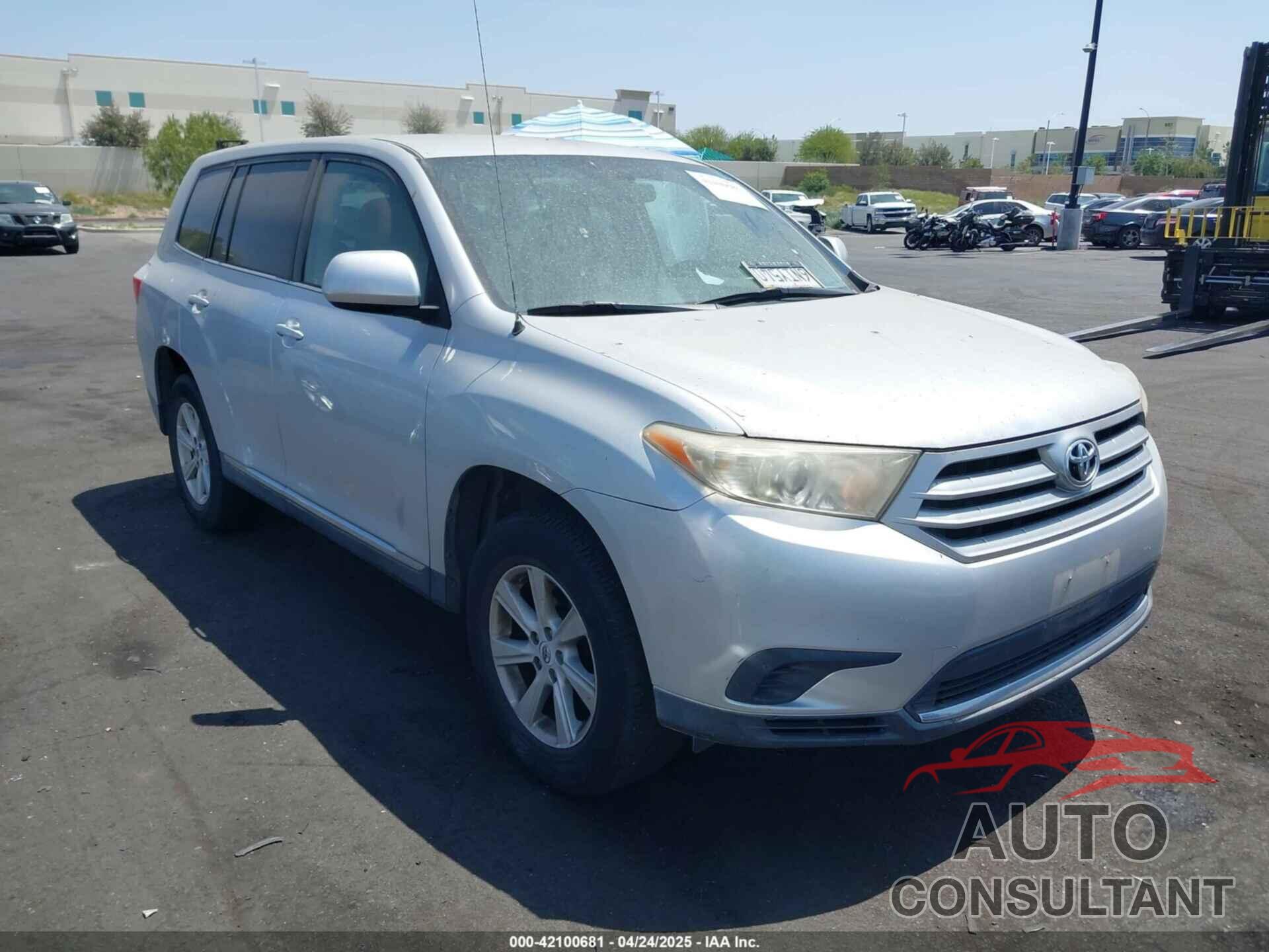TOYOTA HIGHLANDER 2011 - 5TDZA3EH9BS010126