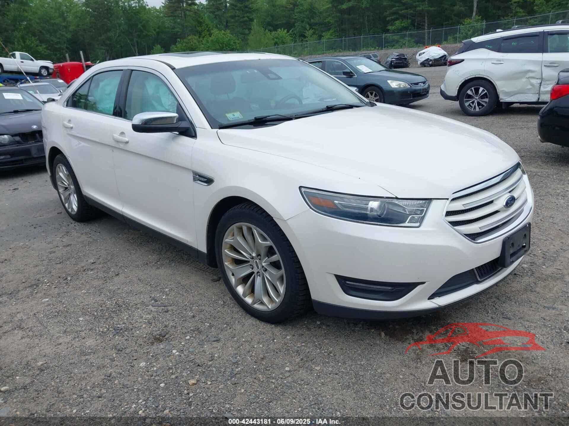 FORD TAURUS 2017 - 1FAHP2J89HG132925