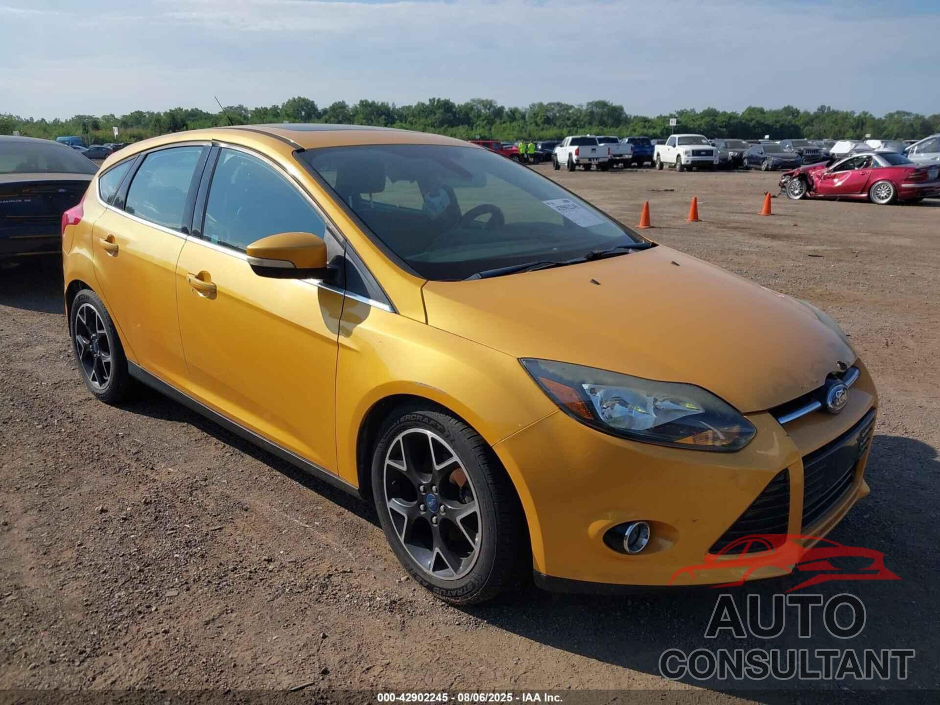FORD FOCUS 2012 - 1FAHP3N29CL182817