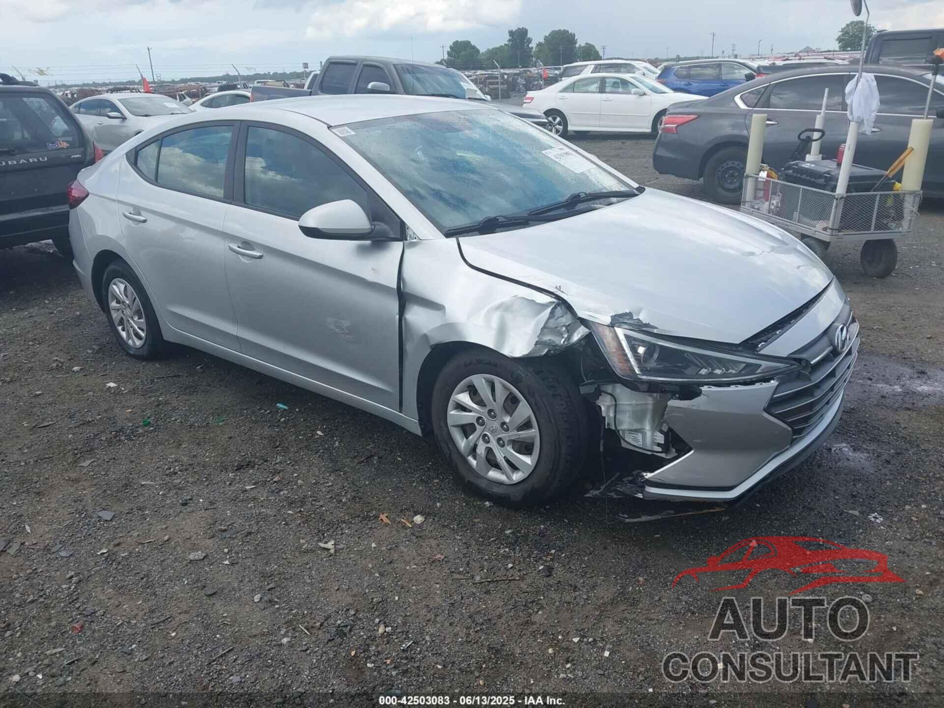 HYUNDAI ELANTRA 2019 - 5NPD74LF2KH474221