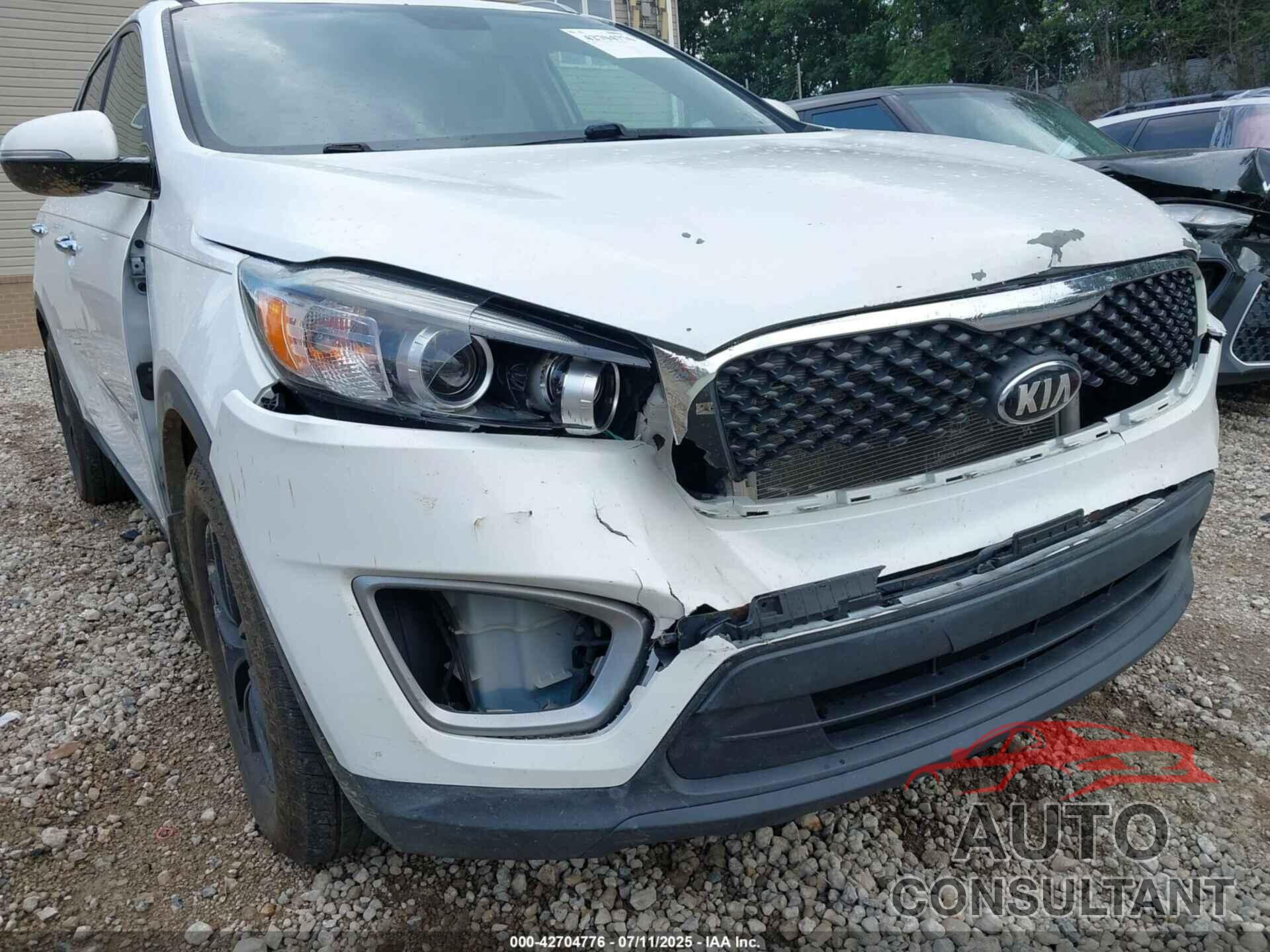 KIA SORENTO 2016 - 5XYPGDA33GG020631