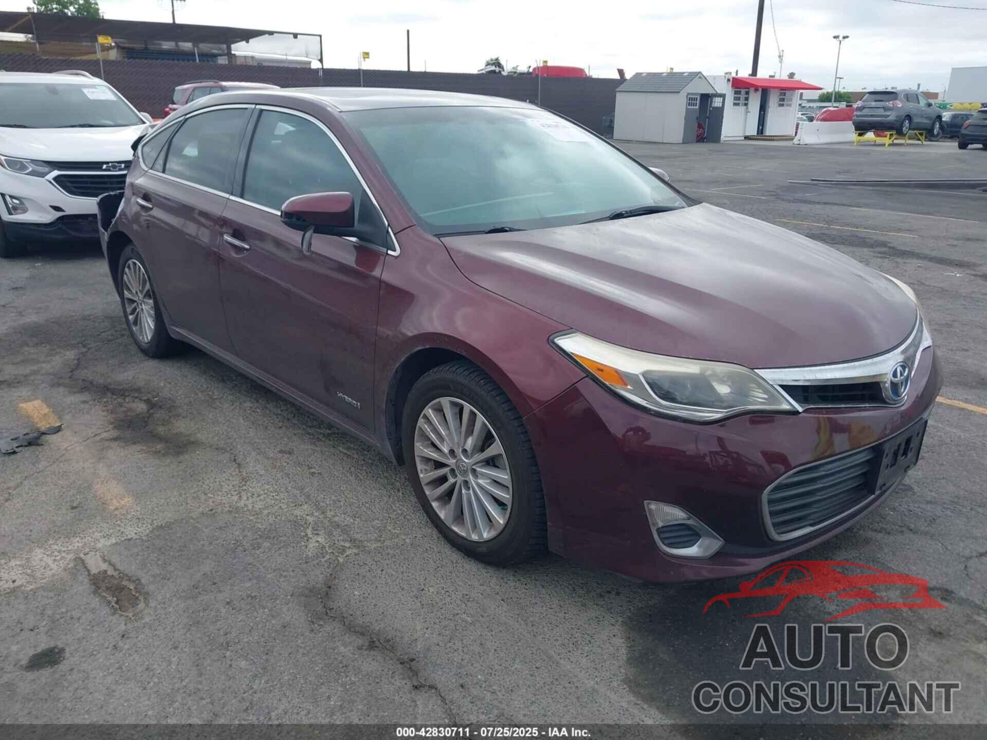 TOYOTA AVALON HYBRID 2013 - 4T1BD1EB5DU015486