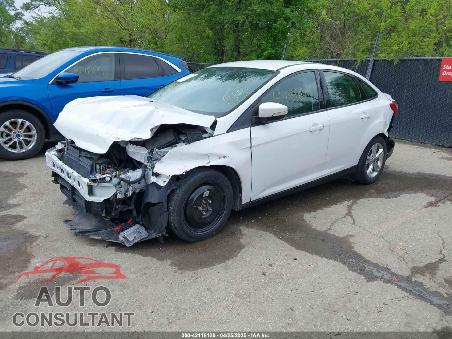FORD FOCUS 2014 - 1FADP3F21EL224140