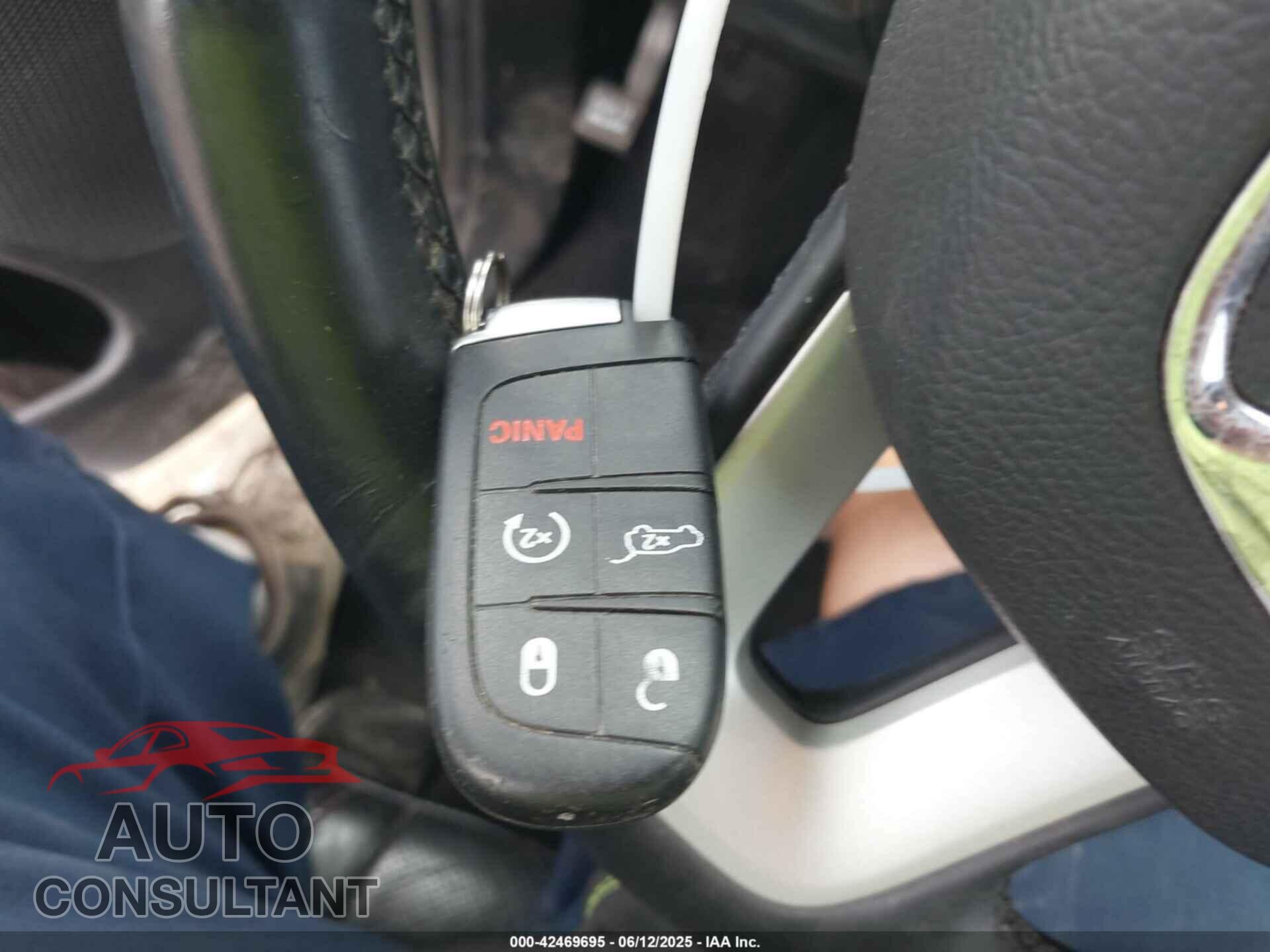 DODGE DURANGO 2014 - 1C4SDHCT5EC590056