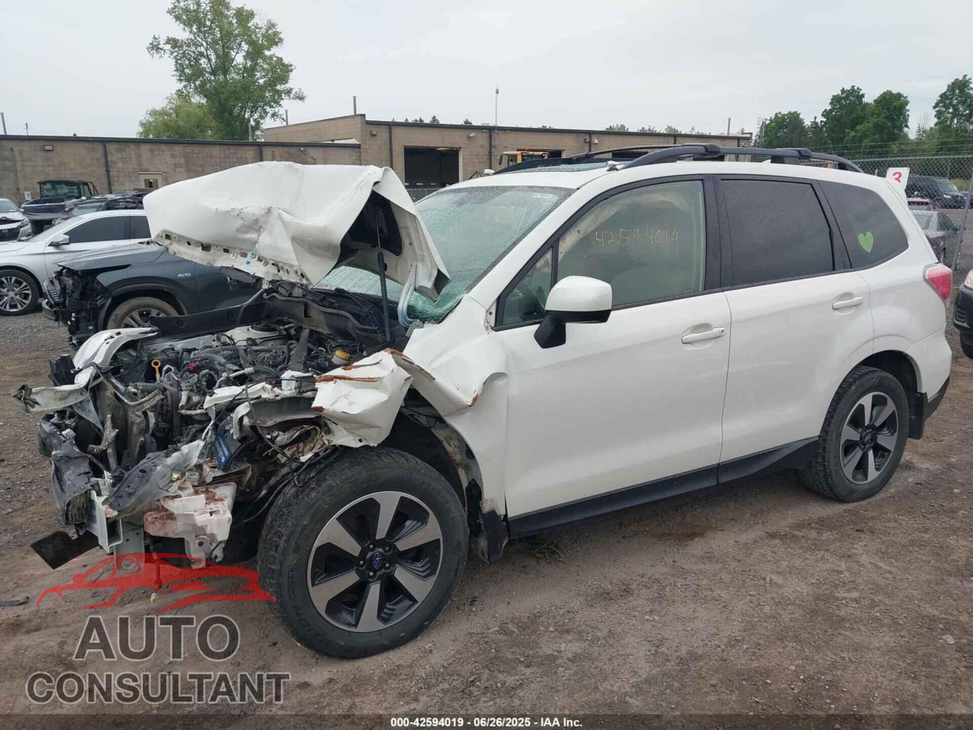 SUBARU FORESTER 2017 - JF2SJAEC4HH418526