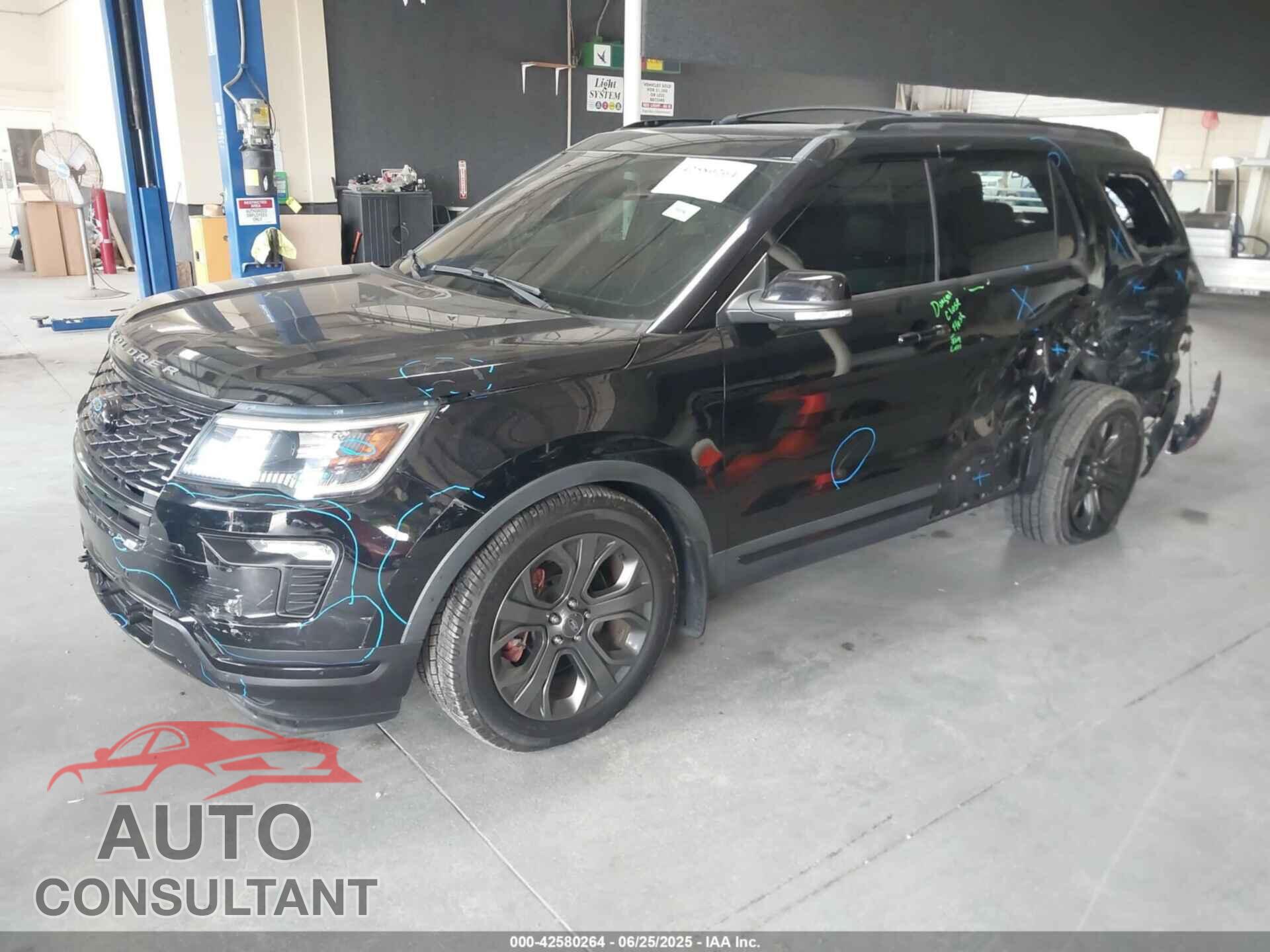 FORD EXPLORER 2018 - 1FM5K8GT8JGB63417