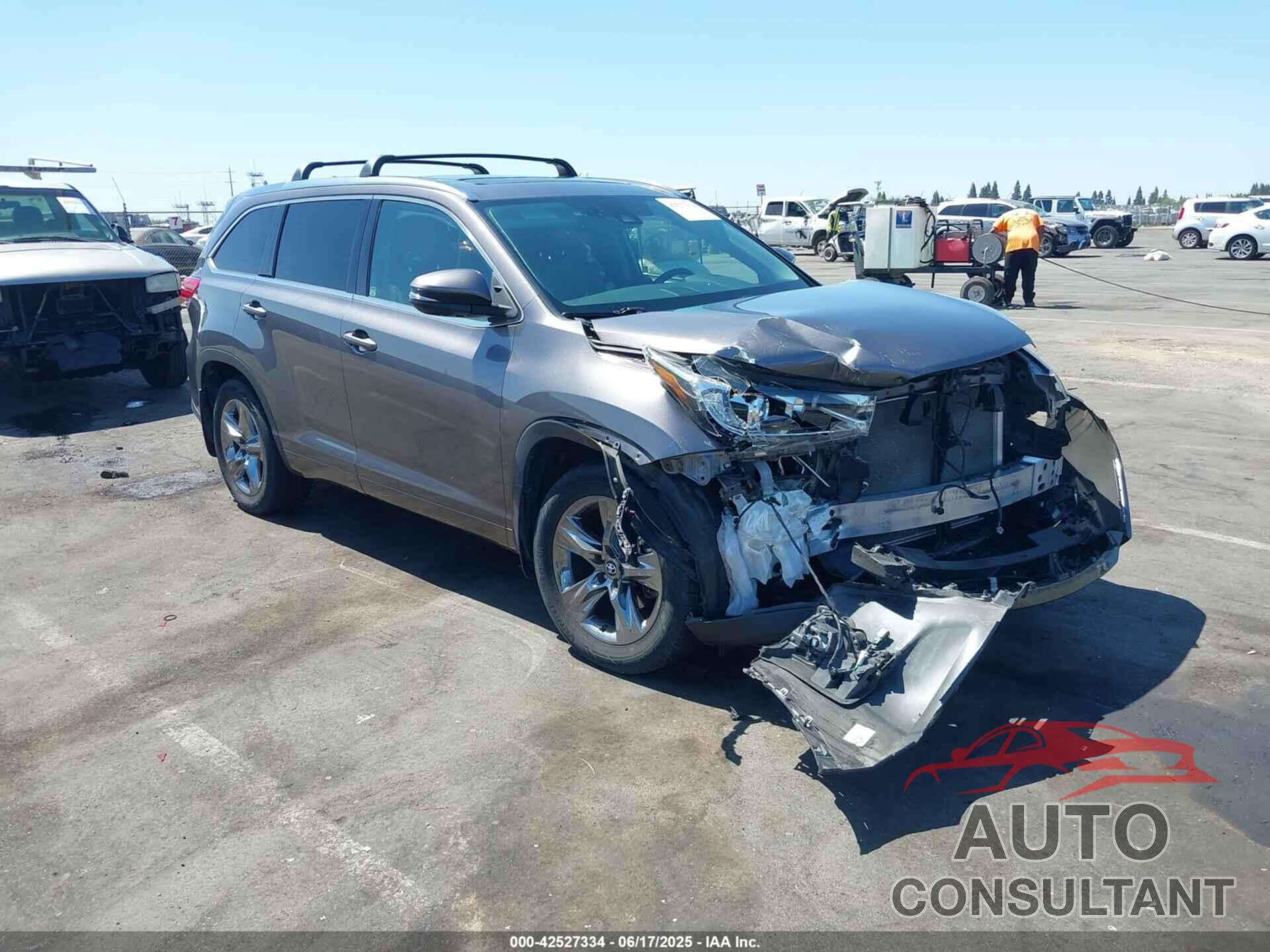 TOYOTA HIGHLANDER 2018 - 5TDDZRFH1JS851022