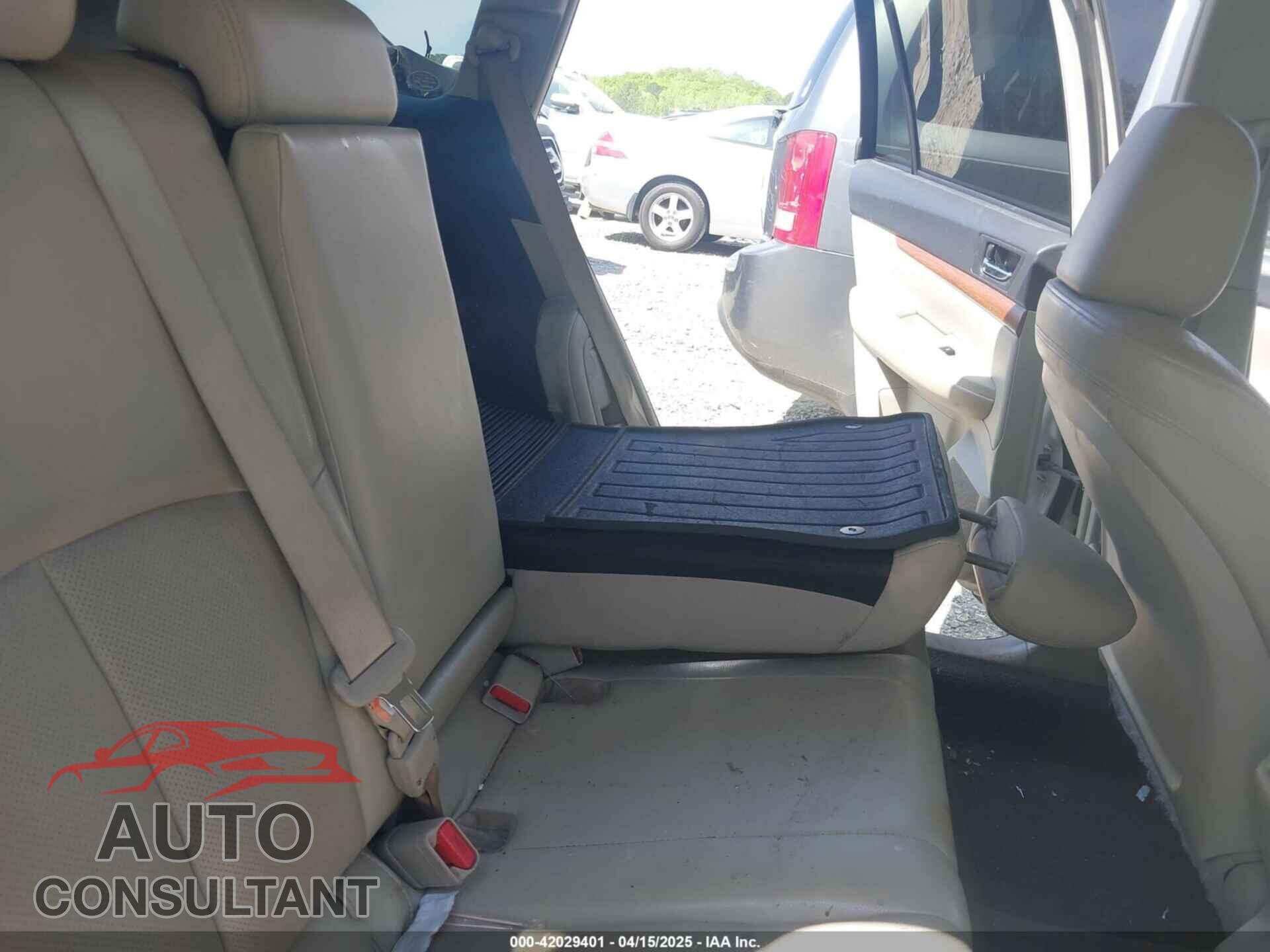 SUBARU OUTBACK 2014 - 4S4BRCLC4E3213475