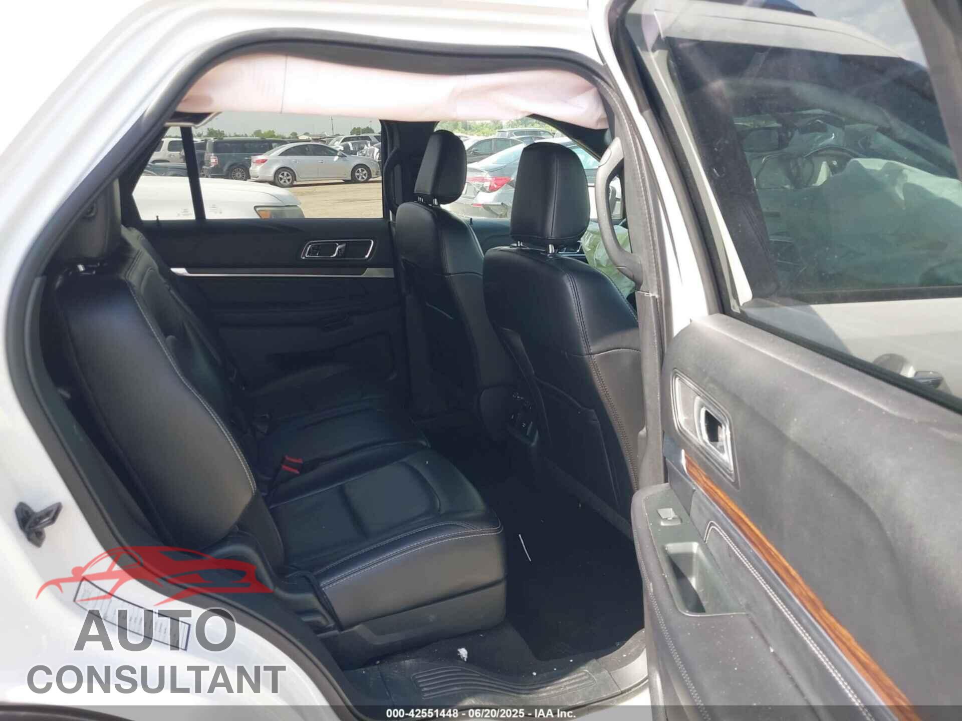 FORD EXPLORER 2019 - 1FM5K7F87KGB17389