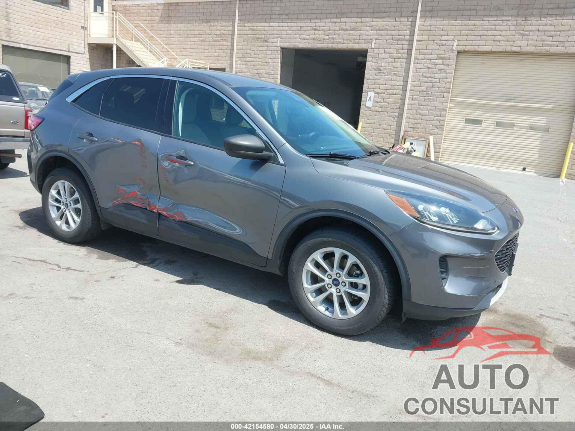 FORD ESCAPE 2022 - 1FMCU9G64NUA67325