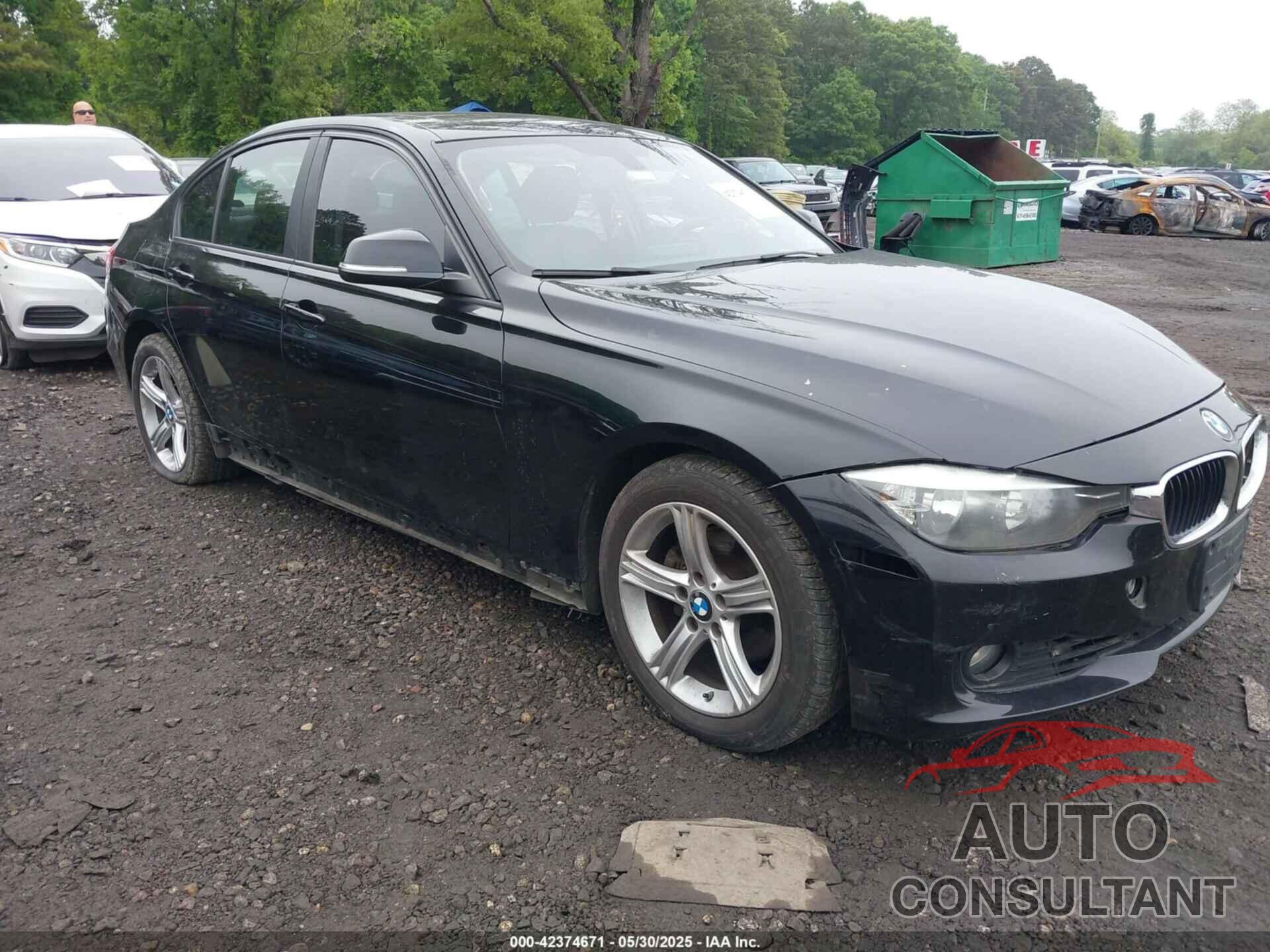 BMW 328I 2013 - WBA3B5G59DNS05019