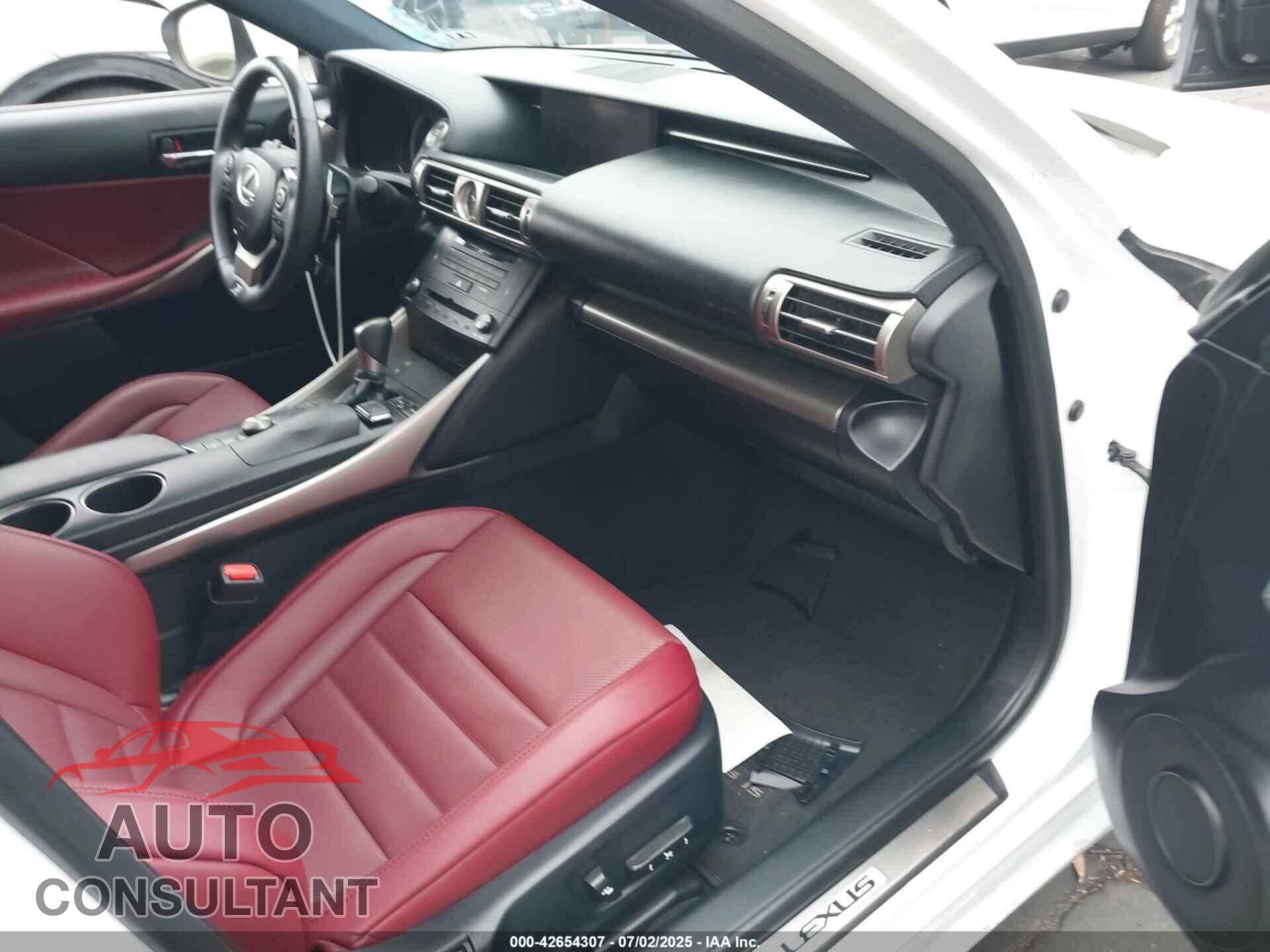 LEXUS IS 250 2015 - JTHBF1D24F5071902
