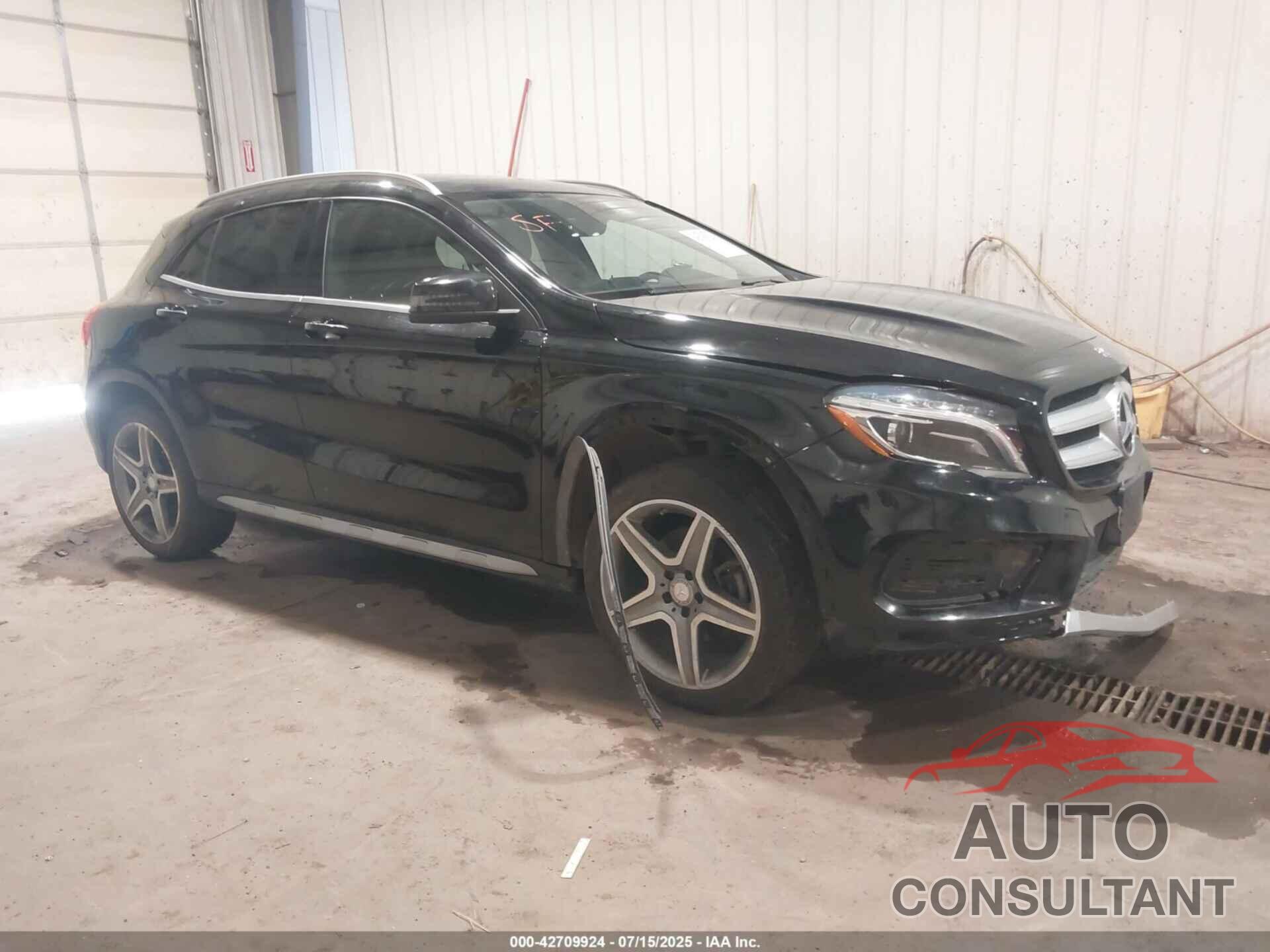 MERCEDES-BENZ GLA 250 2015 - WDCTG4GB2FJ086979