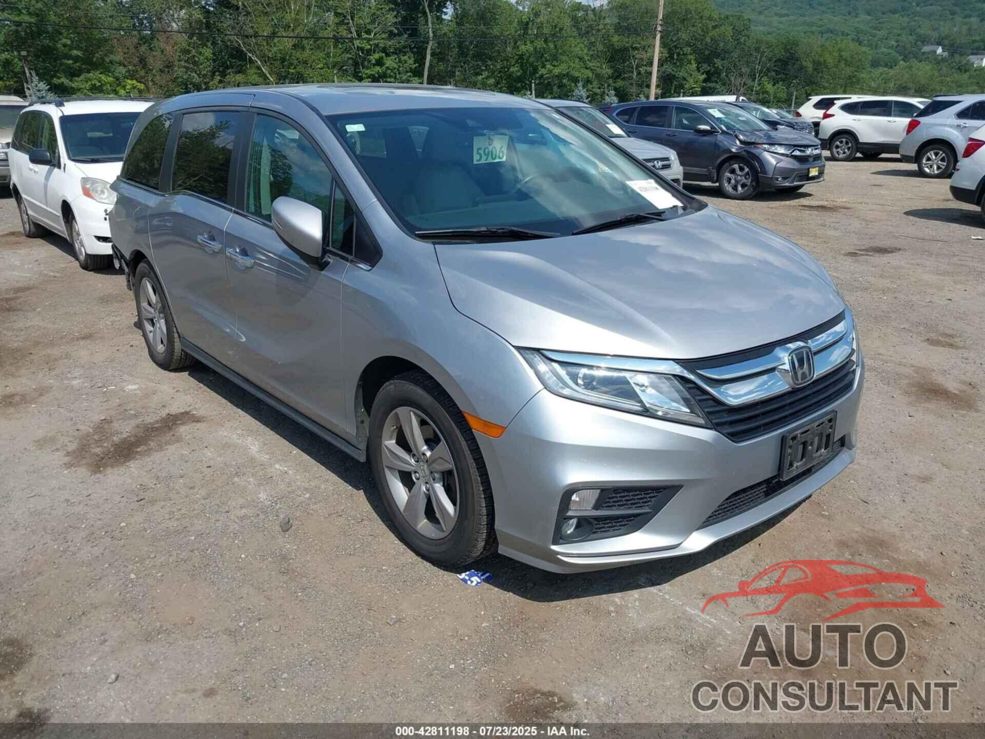 HONDA ODYSSEY 2018 - 5FNRL6H78JB066799
