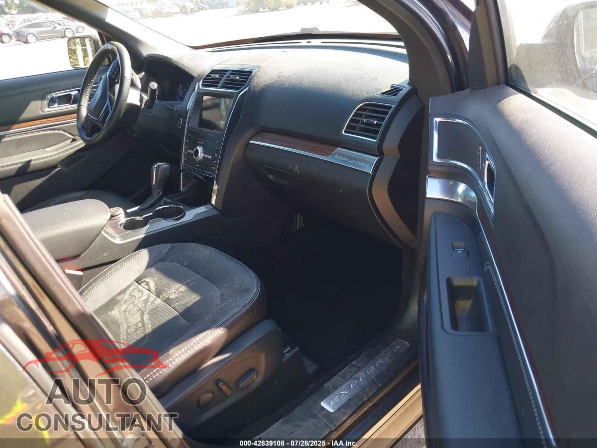 FORD EXPLORER 2019 - 1FM5K8FH4KGB40957