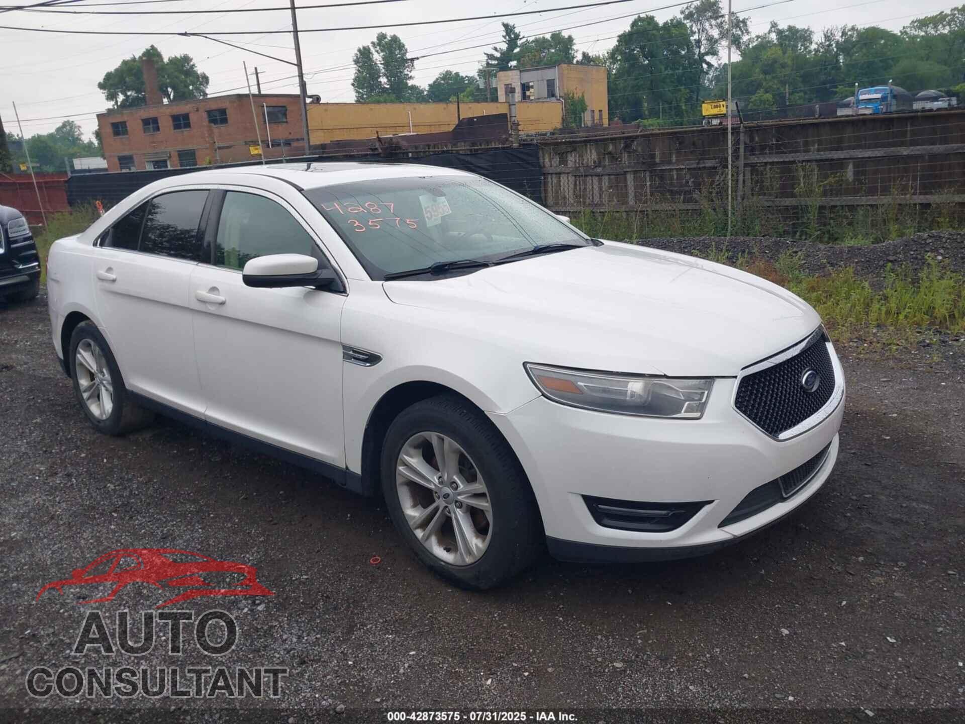 FORD TAURUS 2014 - 1FAHP2E87EG129043
