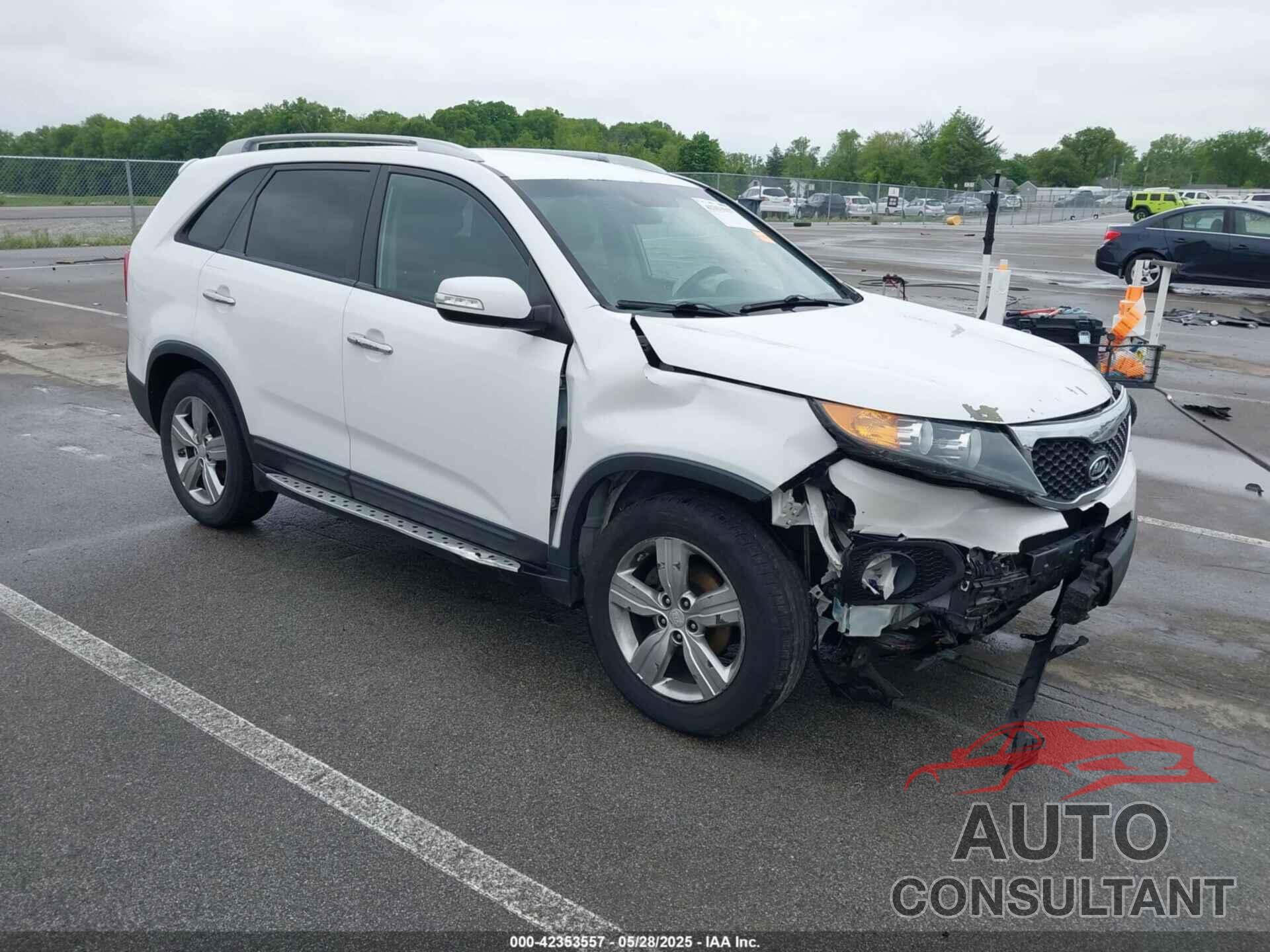 KIA SORENTO 2013 - 5XYKU3A69DG349448