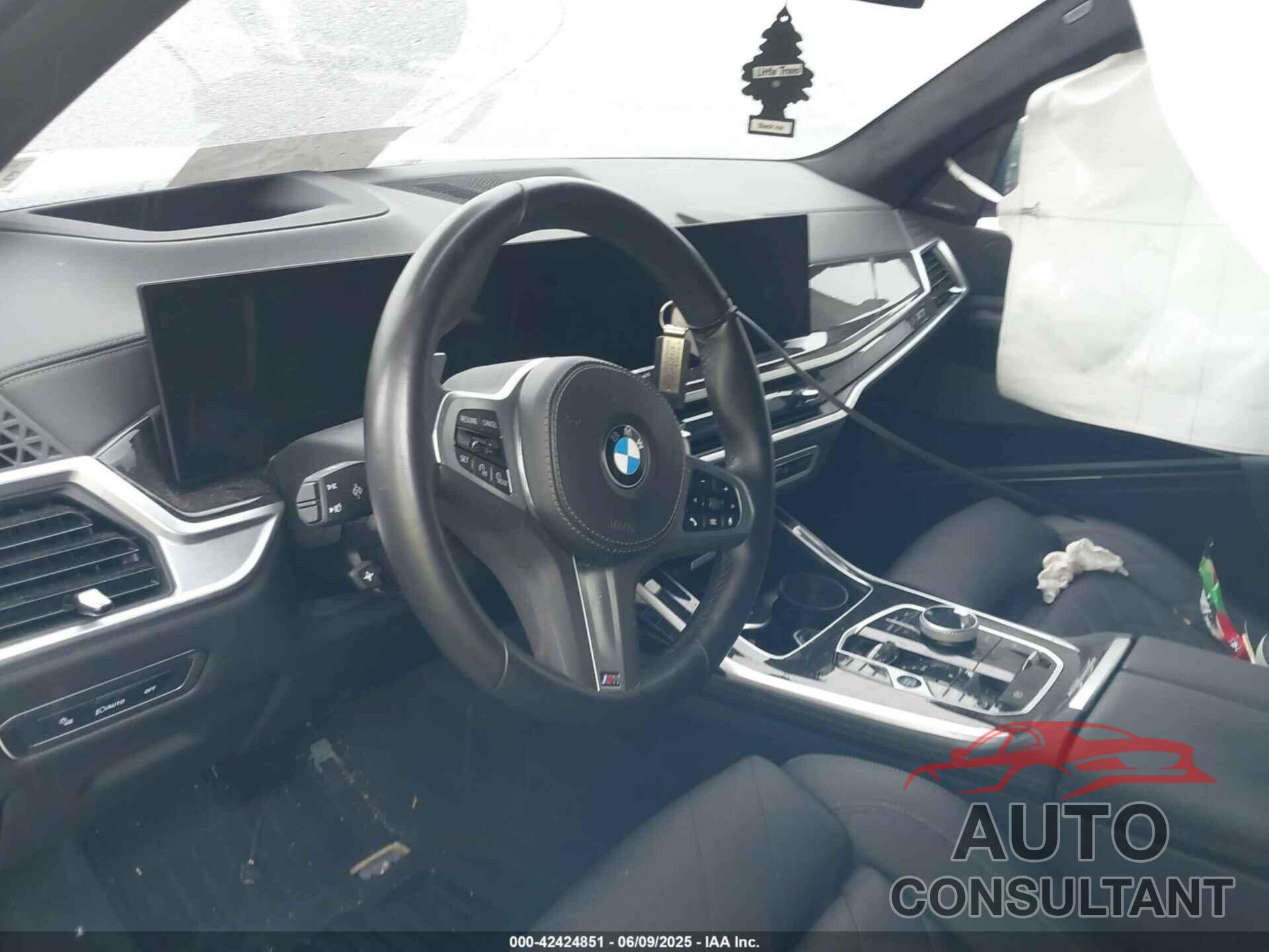 BMW X7 2024 - 5UX23EM05R9V63673