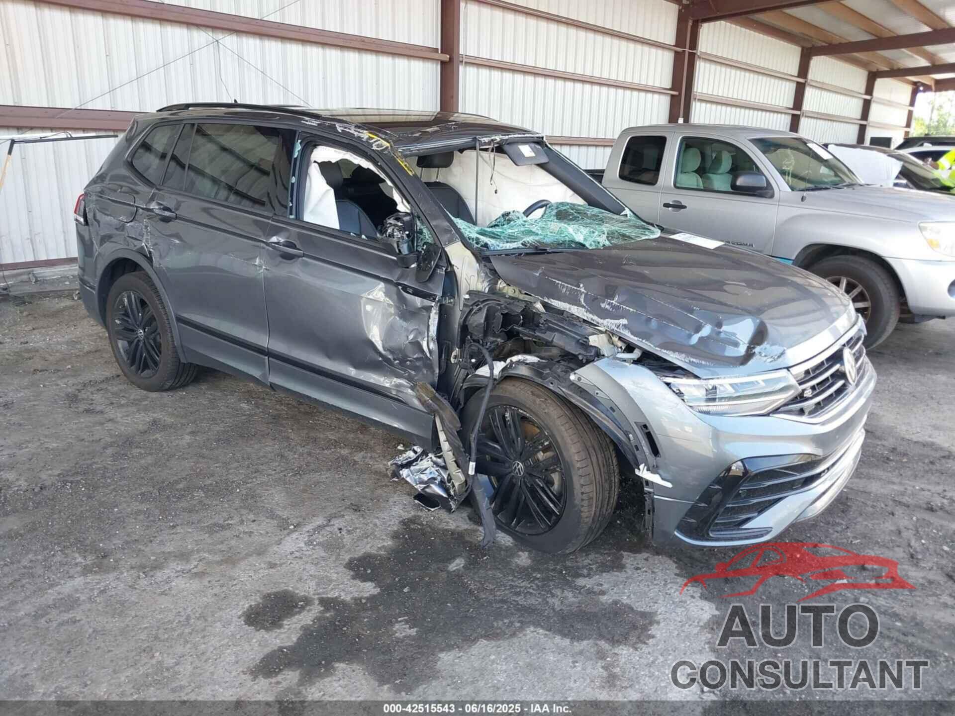 VOLKSWAGEN TIGUAN 2022 - 3VVCB7AXXNM091425