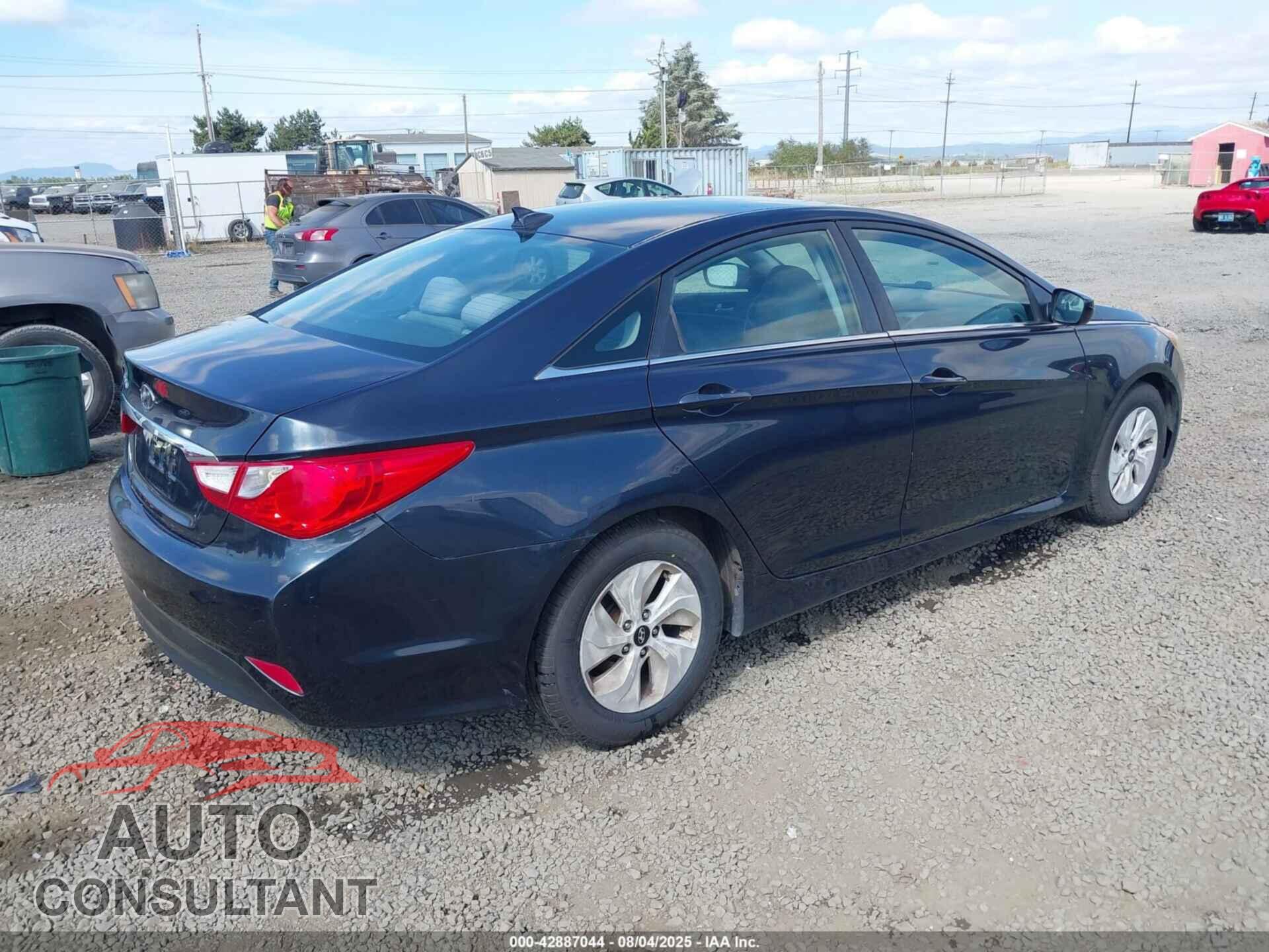 HYUNDAI SONATA 2014 - 5NPEB4AC5EH828149