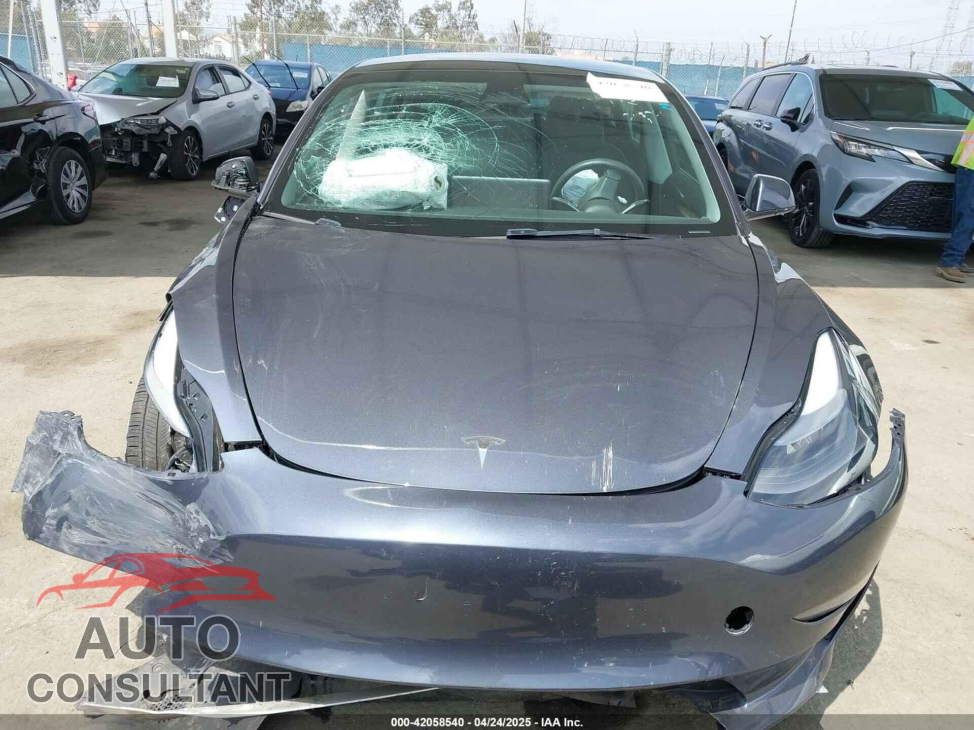 TESLA MODEL 3 2023 - 5YJ3E1EA0PF518904