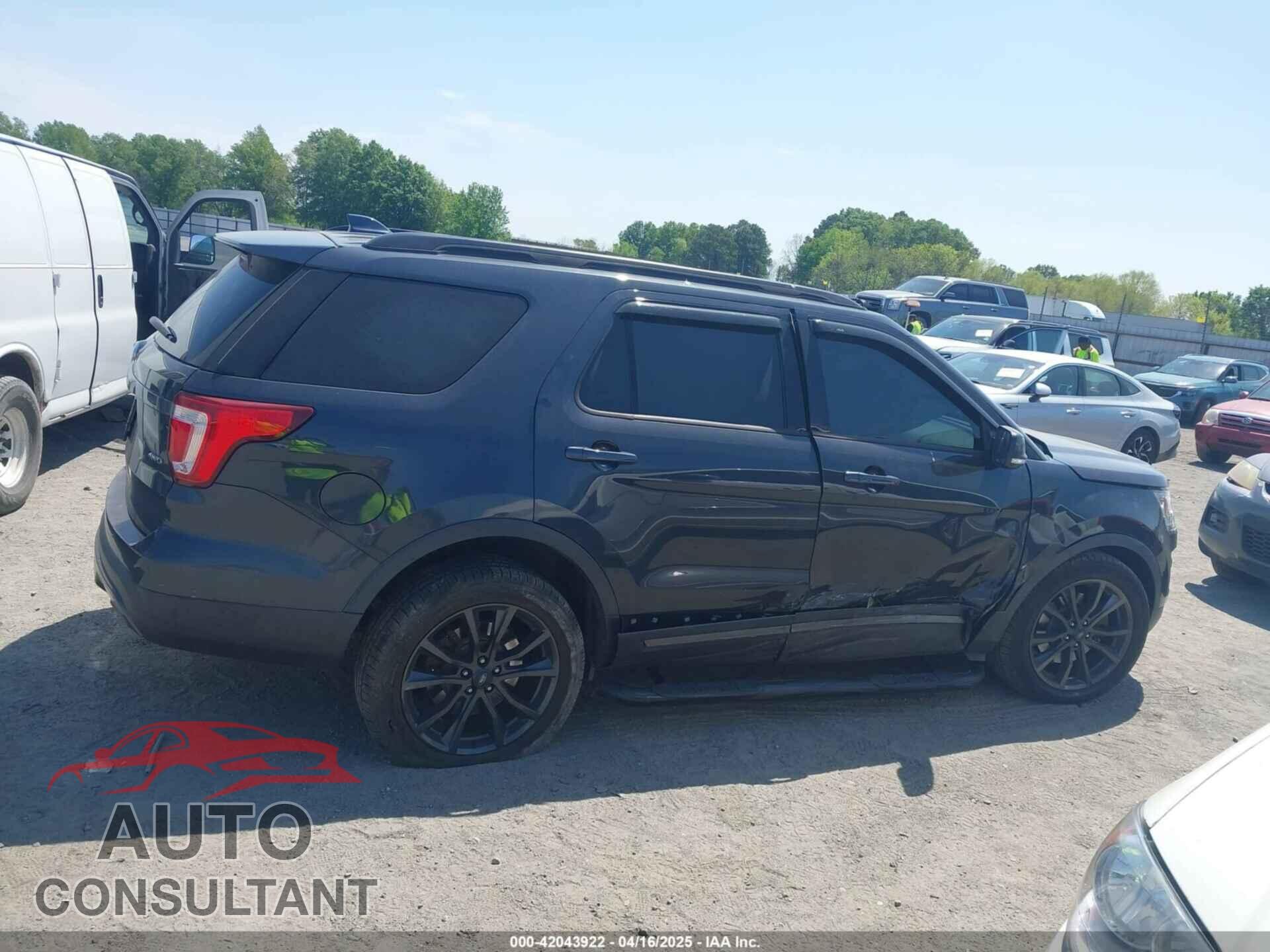 FORD EXPLORER 2017 - 1FM5K8D8XHGA86463