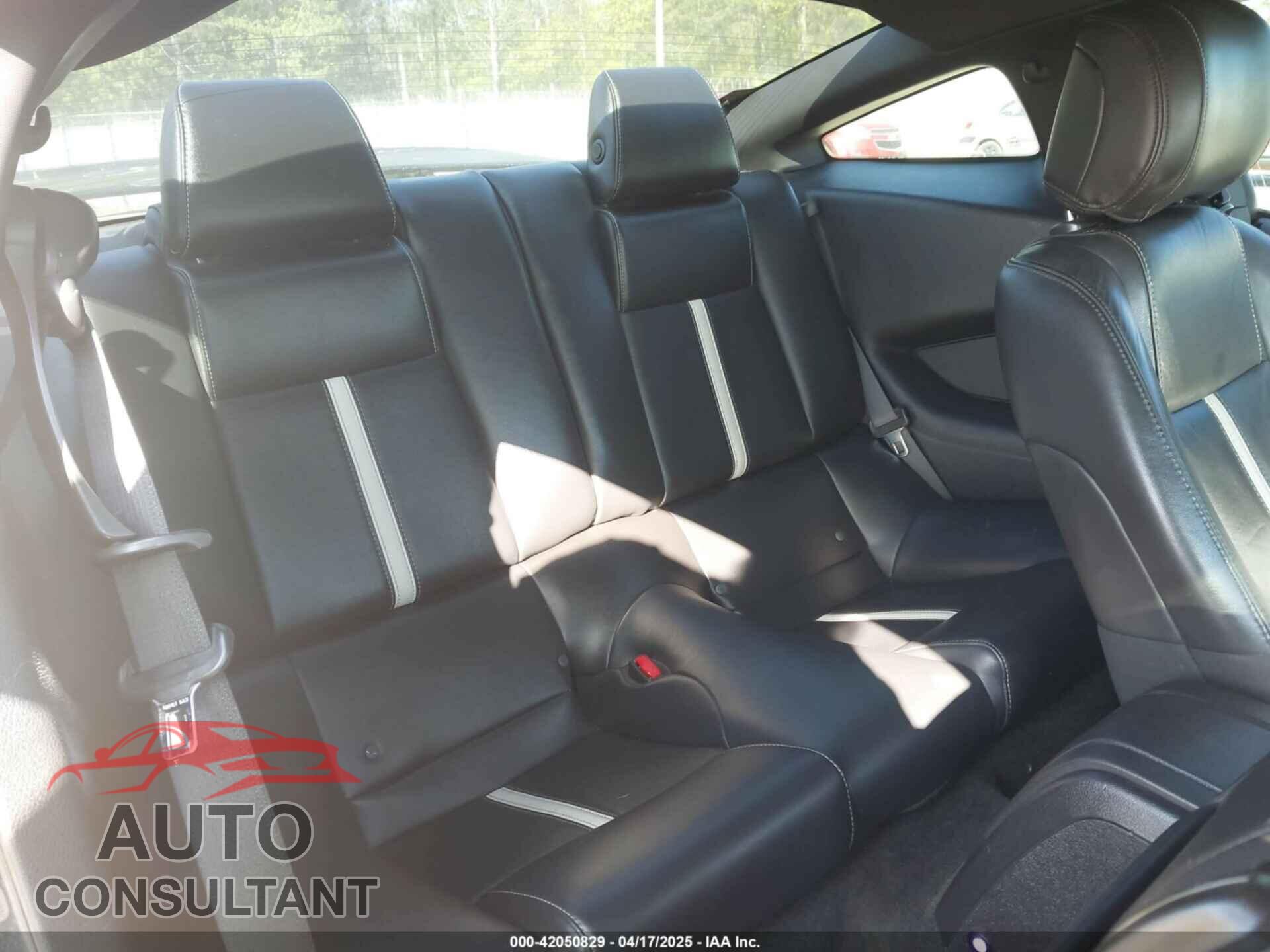 FORD MUSTANG 2013 - 1ZVBP8CF2D5284157