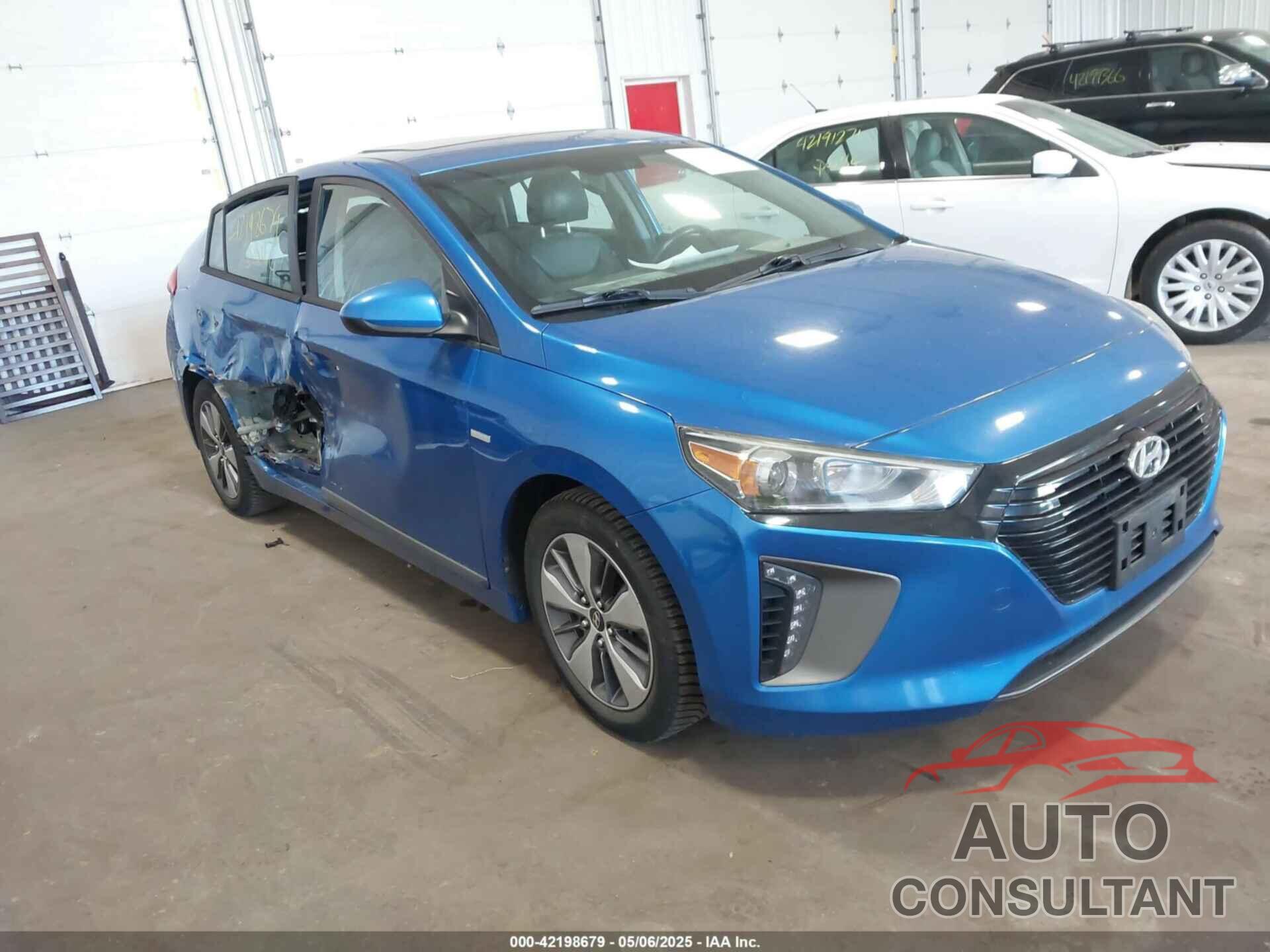 HYUNDAI IONIQ PLUG-IN HYBRID 2018 - KMHC65LD2JU061640
