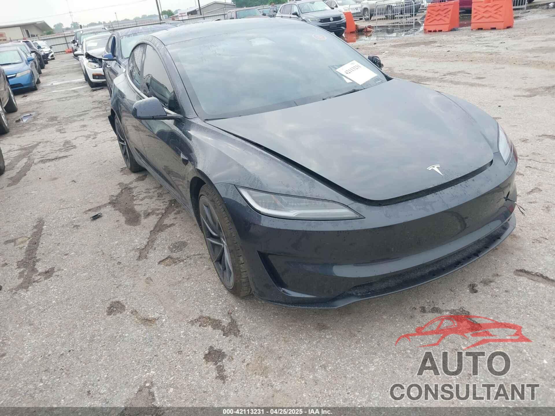 TESLA MODEL 3 2024 - 5YJ3E1ET7RF870477