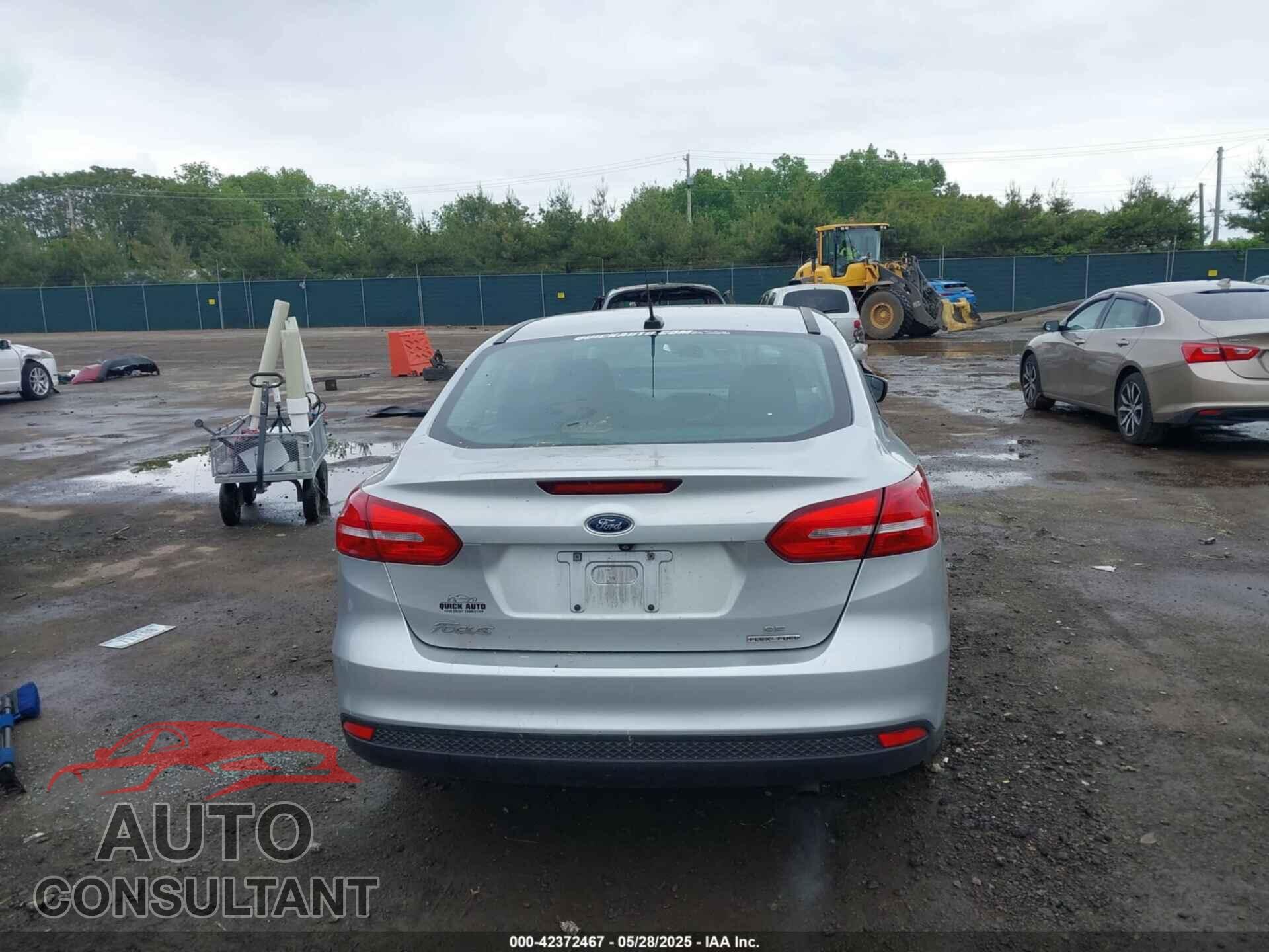 FORD FOCUS 2016 - 1FADP3F20GL262364