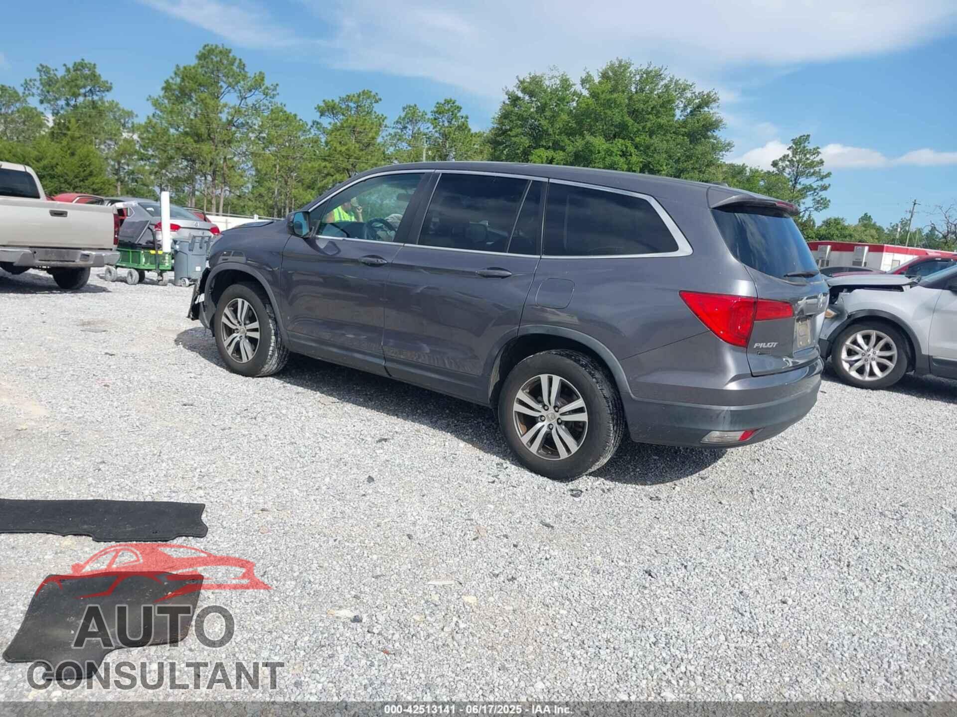 HONDA PILOT 2017 - 5FNYF5H39HB014618
