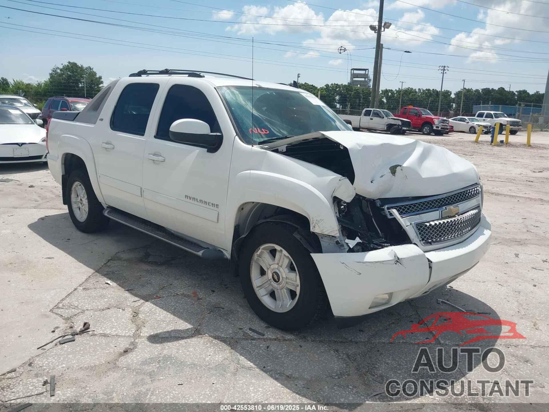 CHEVROLET AVALANCHE 1500 2011 - 3GNTKFE30BG354829