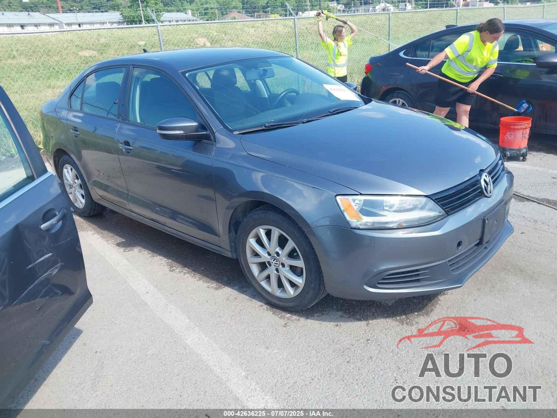VOLKSWAGEN JETTA 2012 - 3VWDX7AJXCM411594