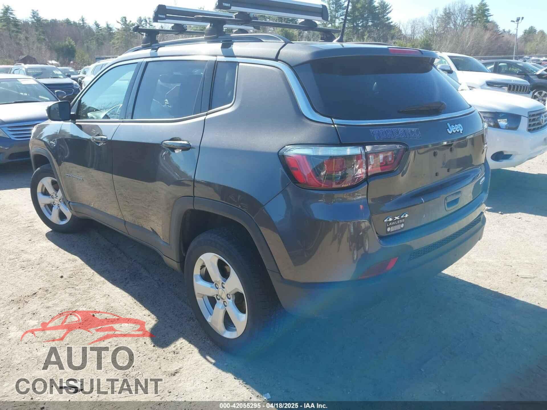 JEEP COMPASS 2018 - 3C4NJDBB3JT401720