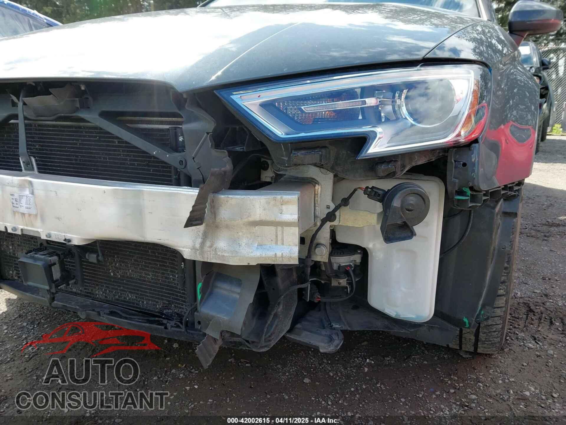 AUDI A3 2017 - WAUAUGFF6H1044150