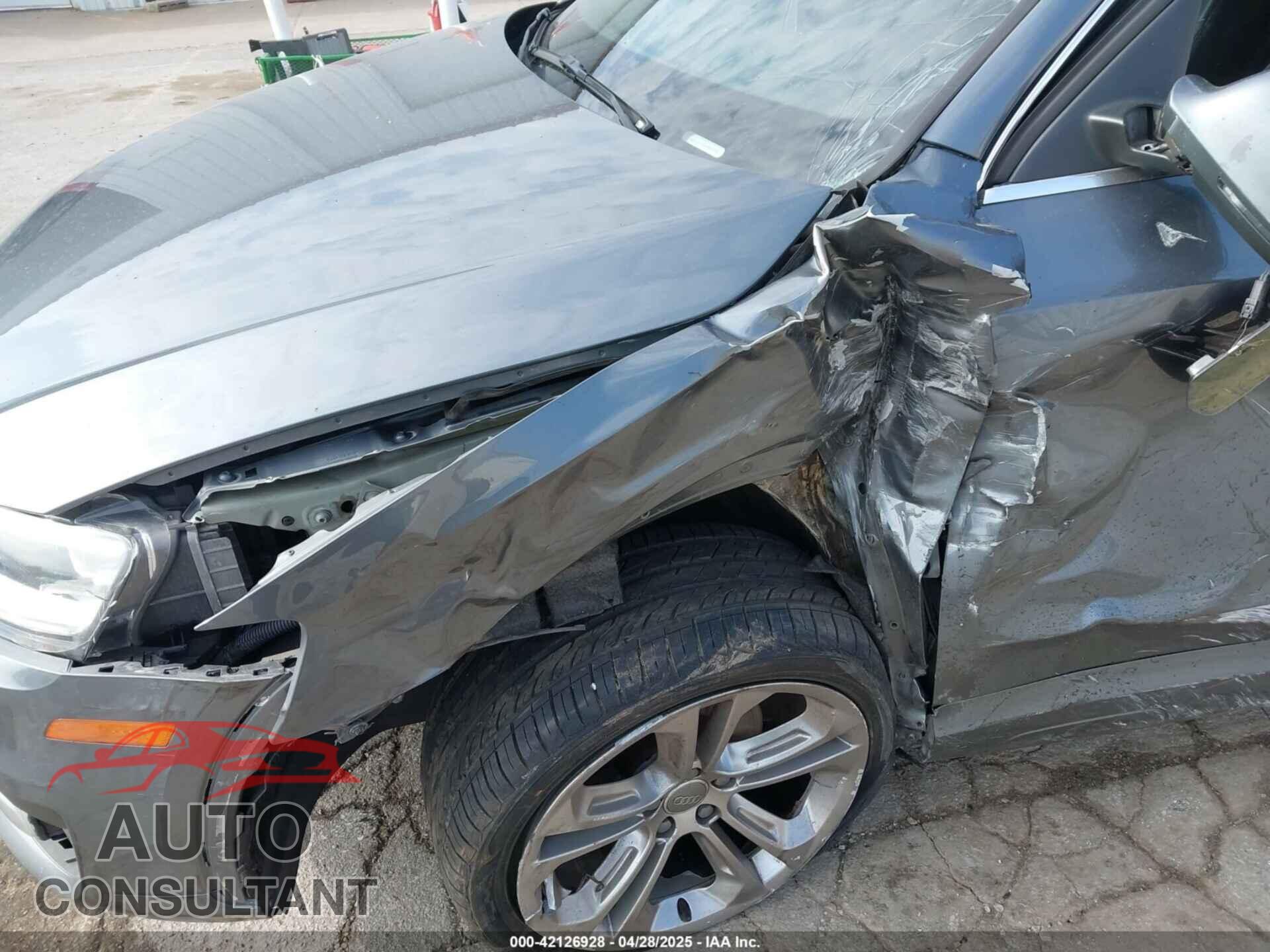 AUDI Q3 2015 - WA1GFCFS9FR007776