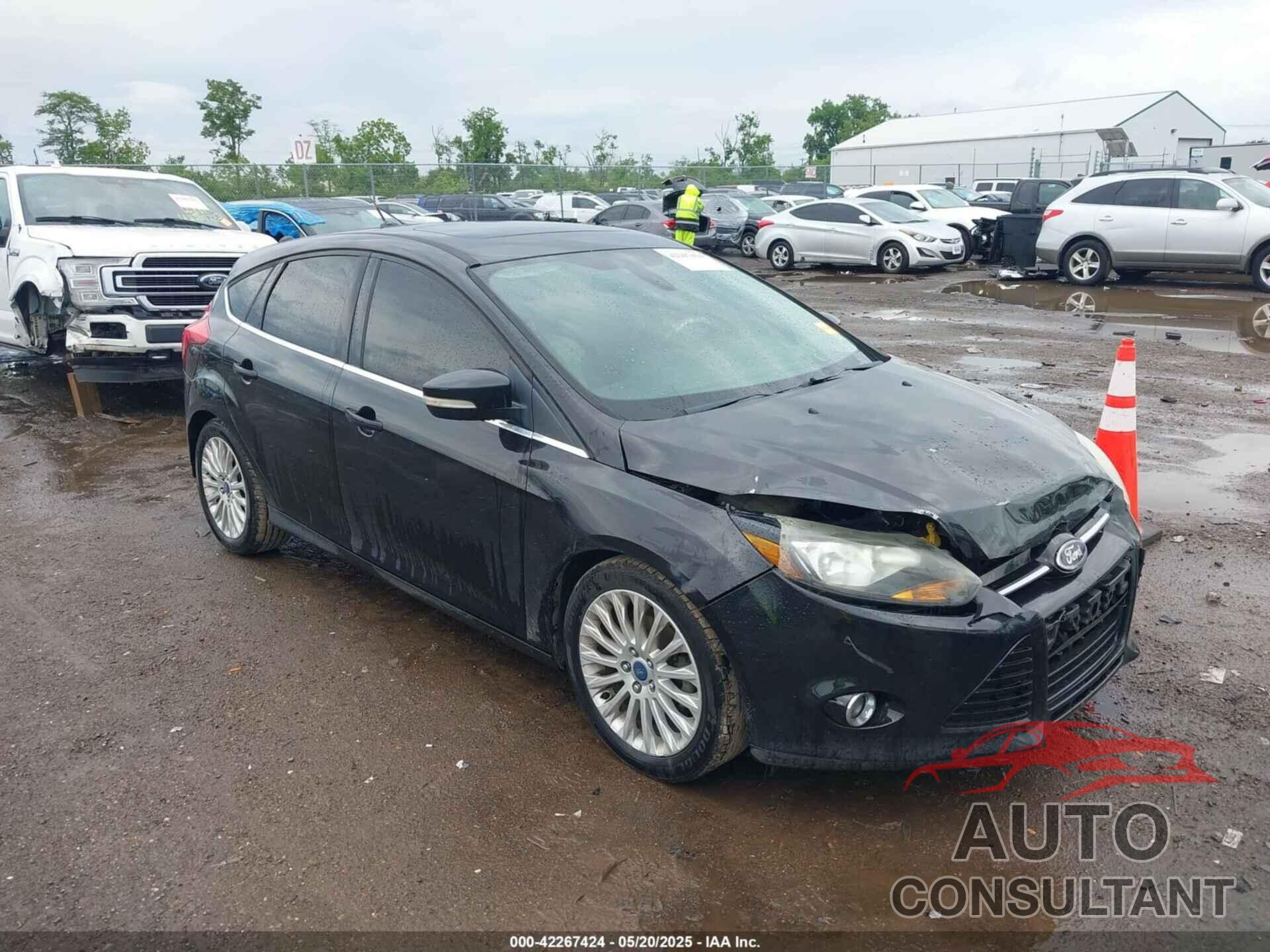 FORD FOCUS 2012 - 1FAHP3N28CL391014