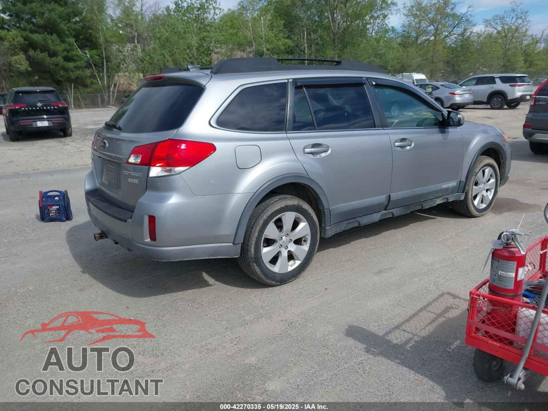 SUBARU OUTBACK 2011 - 4S4BRBKC1B3348730