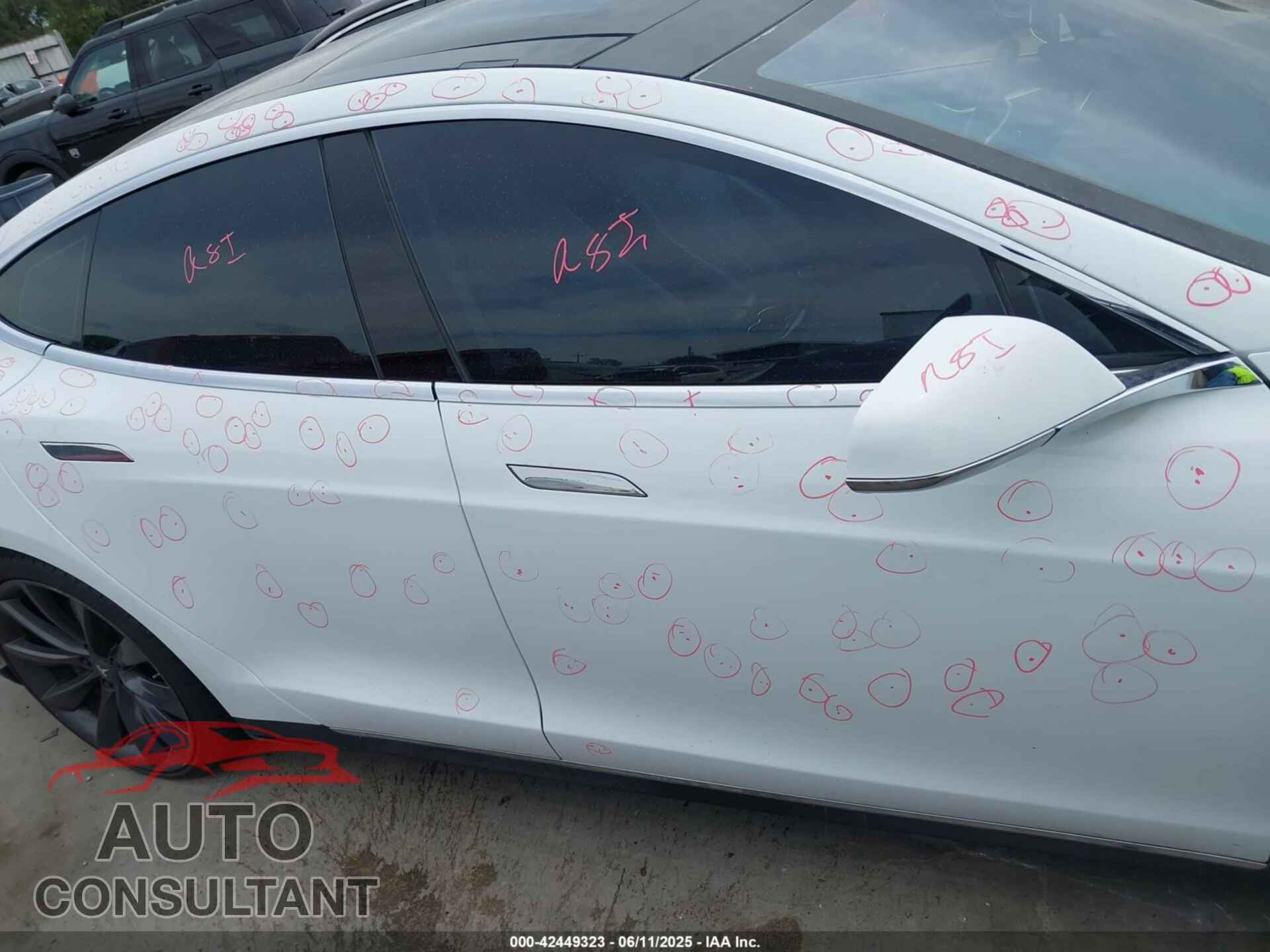 TESLA MODEL S 2013 - 5YJSA1CN0DFP07352