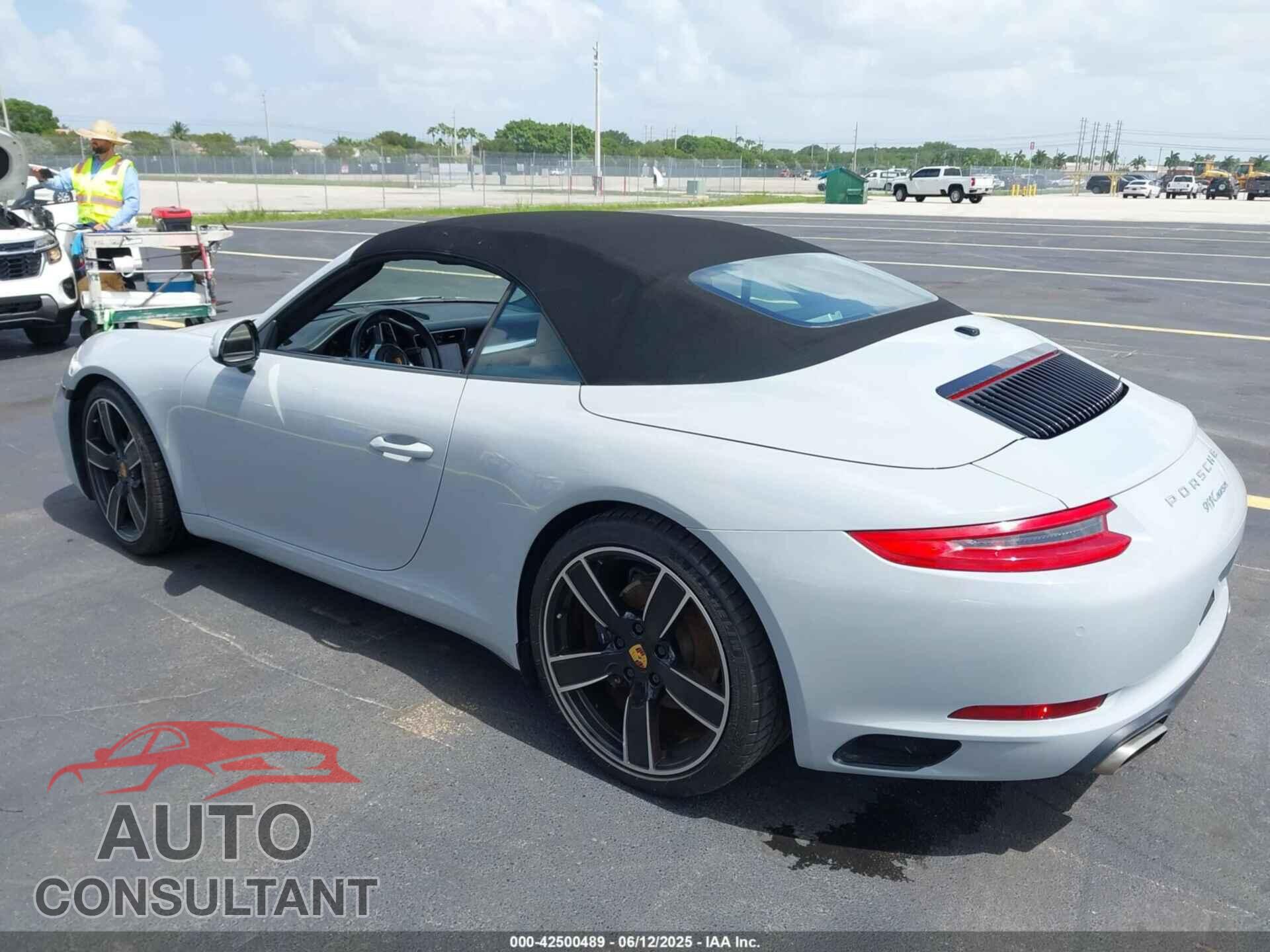 PORSCHE 911 2019 - WP0CA2A98KS129145