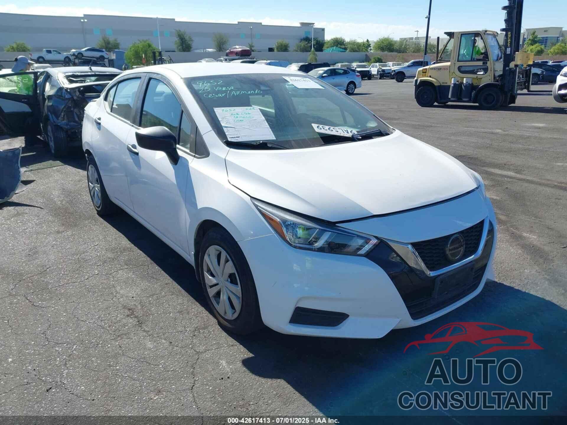 NISSAN VERSA 2020 - 3N1CN8DV0LL834587