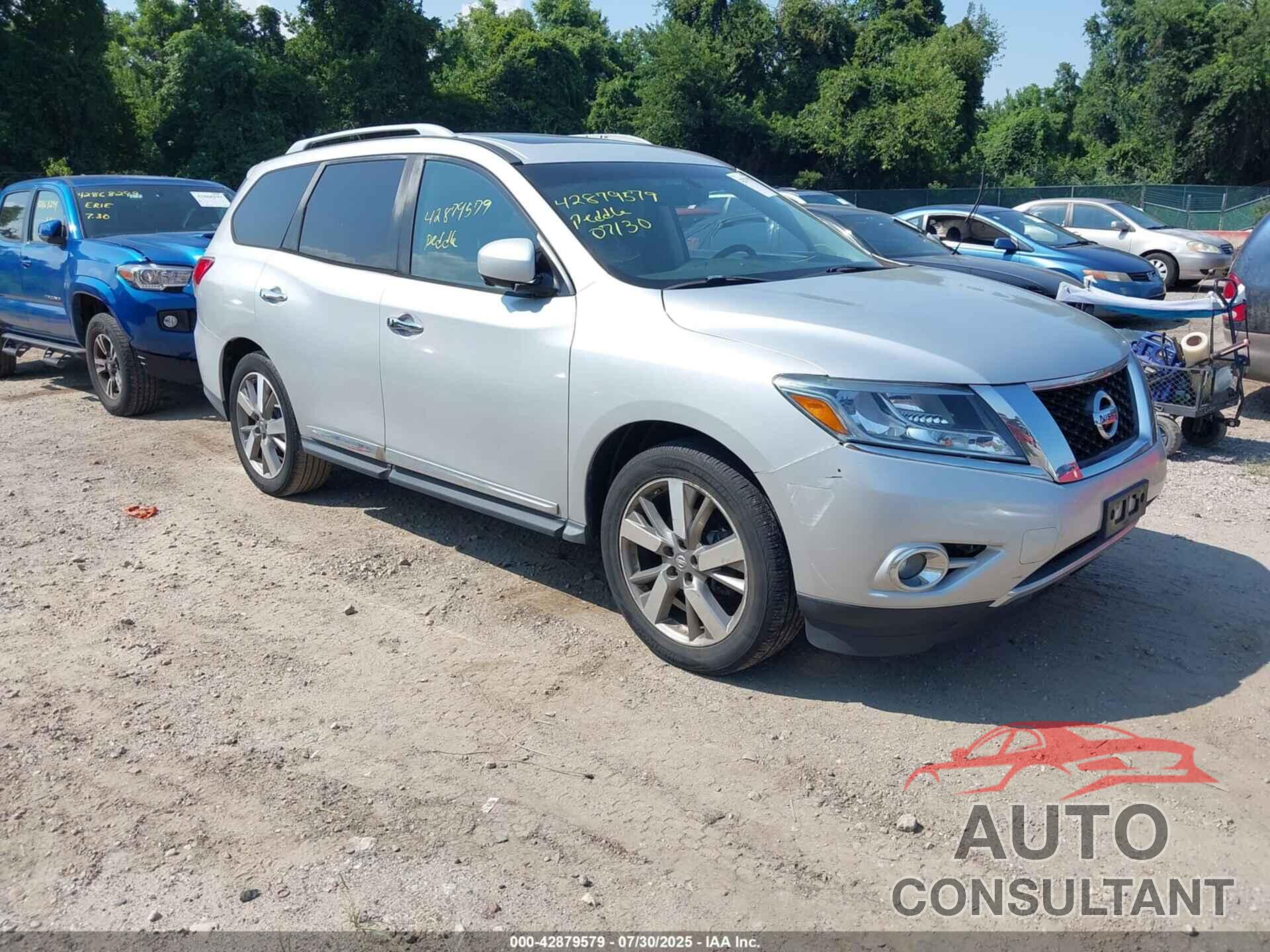 NISSAN PATHFINDER 2013 - 5N1AR2MN8DC634913