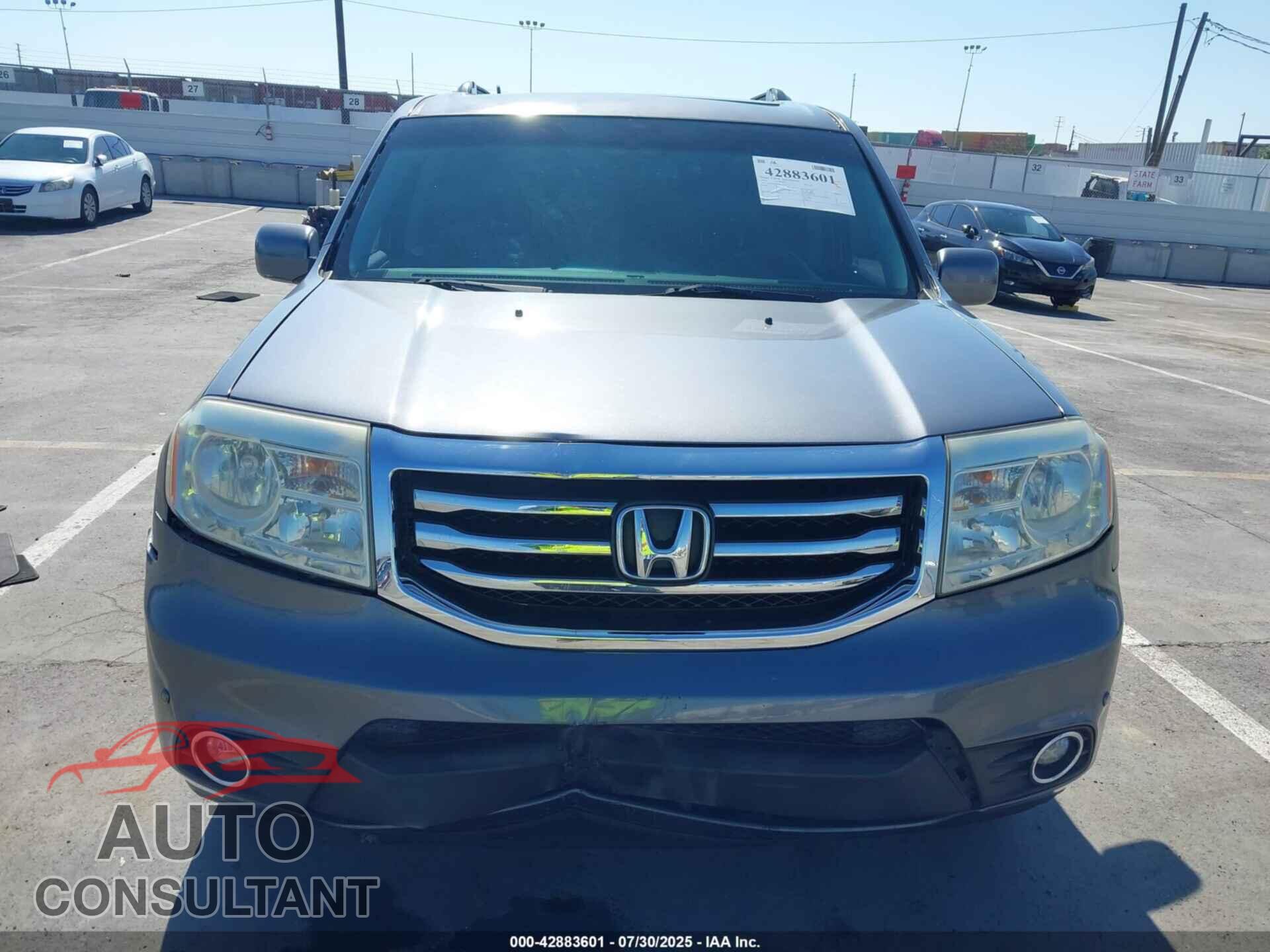 HONDA PILOT 2012 - 5FNYF4H95CB025140