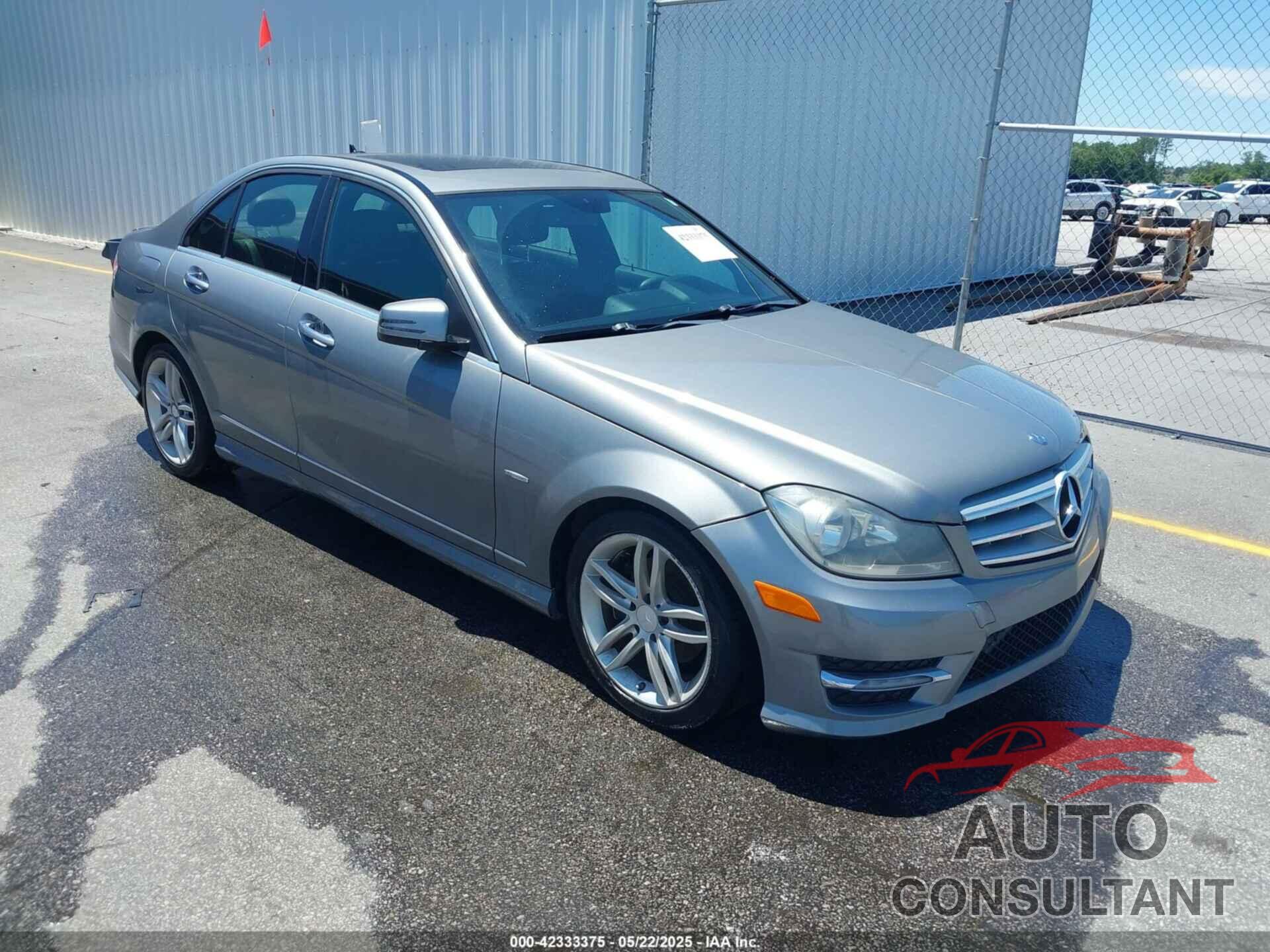 MERCEDES-BENZ C 250 2012 - WDDGF4HB0CR223977